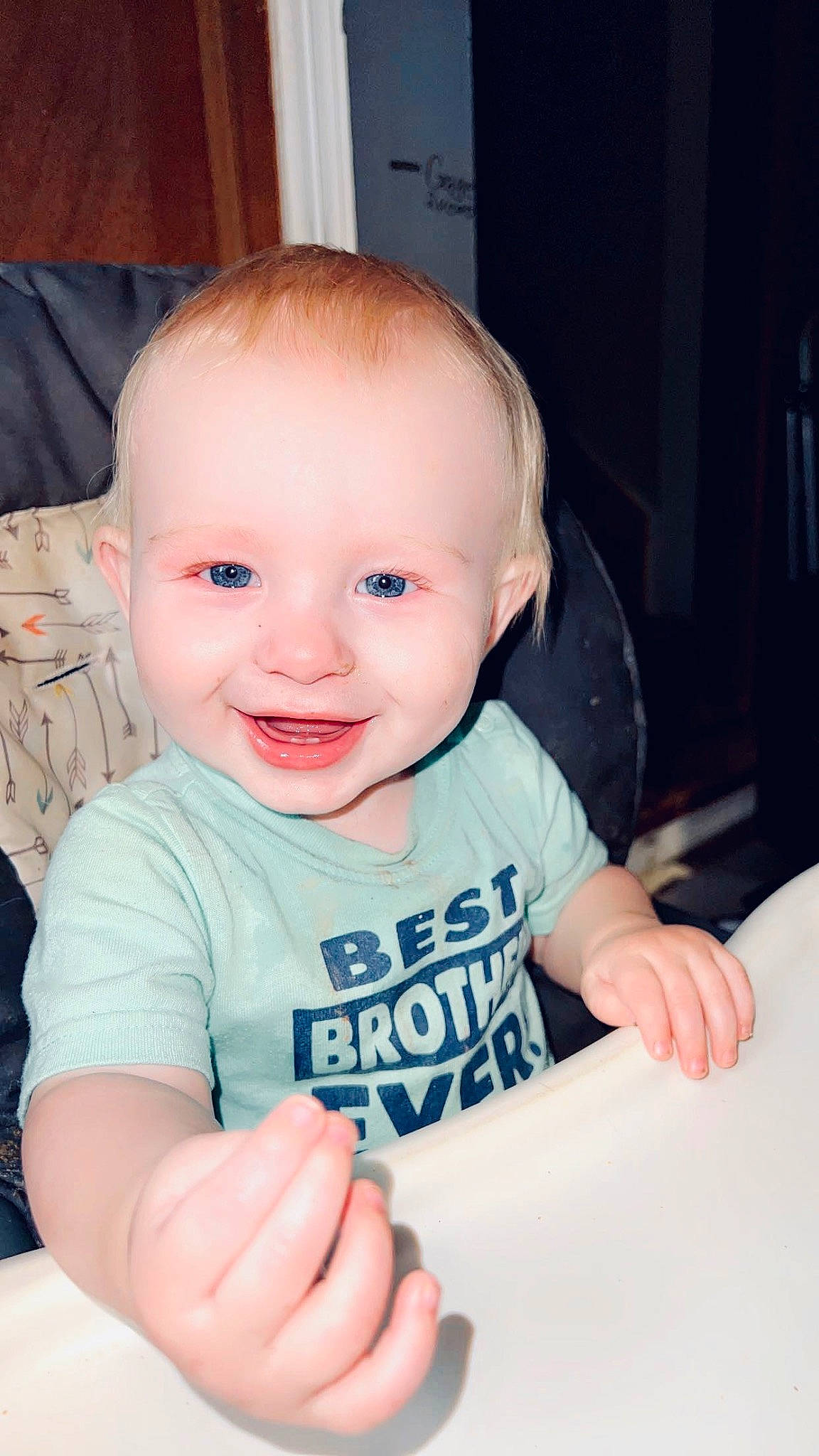 Jerry is registered to the contest to win money with this photo: arm, baby, baby_toddler_clothing, cheek, child, chin, eye, finger, gesture, hairstyle, hand, happy, iris, joy, mouth, person, product, skin, sleeve, smile