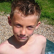 Edwin a rejoint le concours — aidez-le/la à gagner de superbes lots !