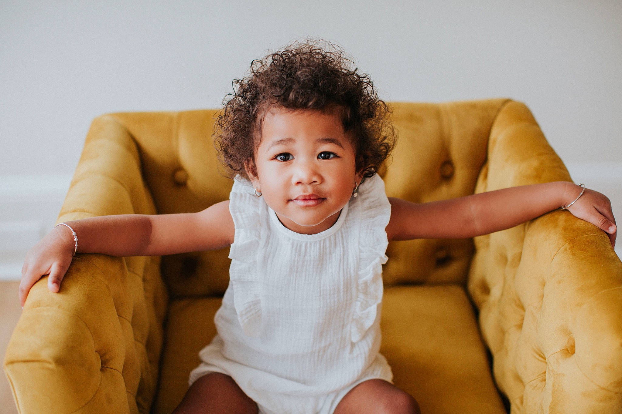 Naveah is registered to the contest to win money with this photo: arm, comfort, eye, face, flash_photography, gesture, hairstyle, happy, head, human_body, joint, joy, leg, mammal, mouth, muscle, neck, person, shoulder, skin