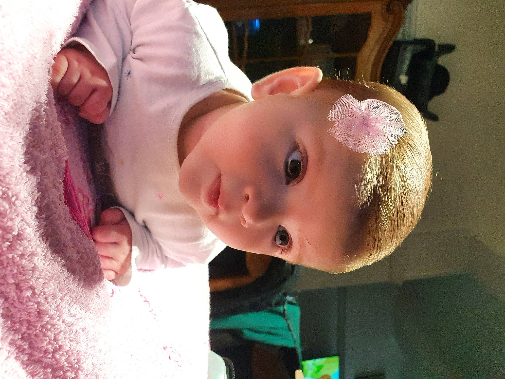 Lauritta a rejoint le concours — aidez-le/la à gagner de superbes lots ! baby, cheek, child, ear, eye, face, head, lip, mouth, neck, nose, person, pink, skin, toddler