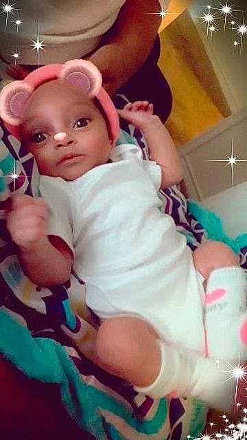 Nuri is registered to the contest to win money with this photo: abdomen, arm, baby, beauty, birth, cheek, child, daughter, ear, eye, leg, nose, person, product, selfie, skin, smile, thigh, thumb, toddler