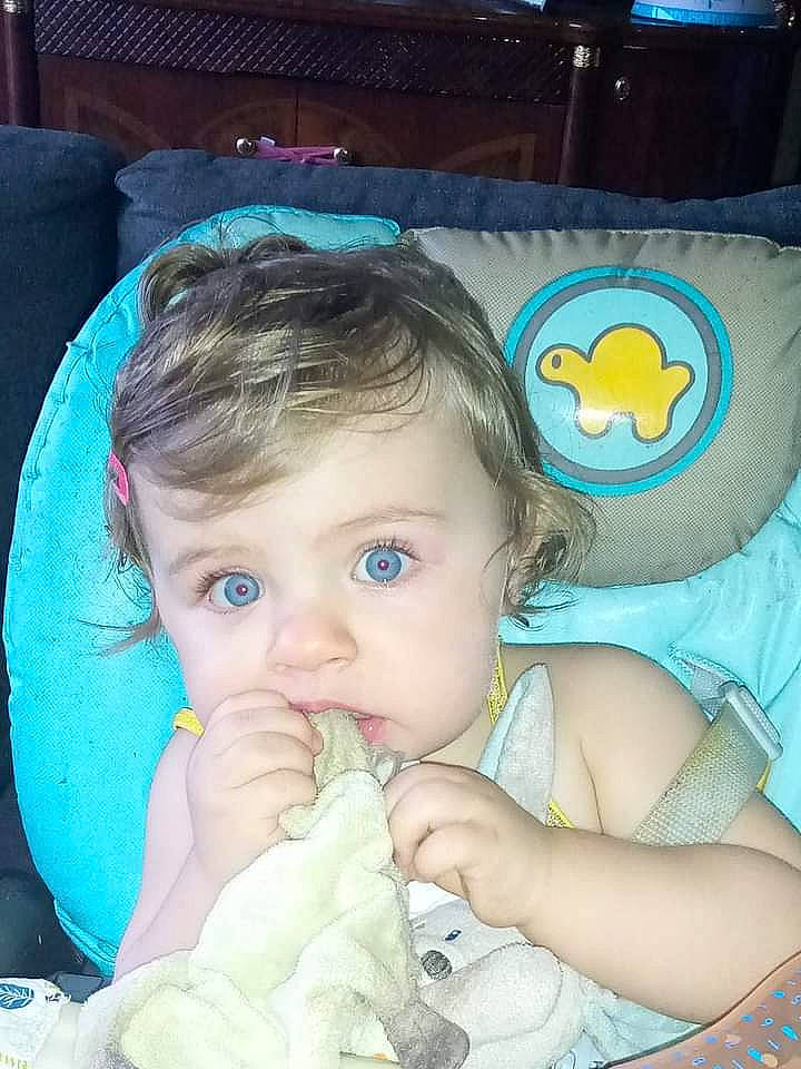 Jordan participe au concours pour gagner de l'argent avec cette photo : aqua, baby, baby_products, baby_toddler_clothing, child, linens, person, stuffed_toy, teal, toddler, turquoise