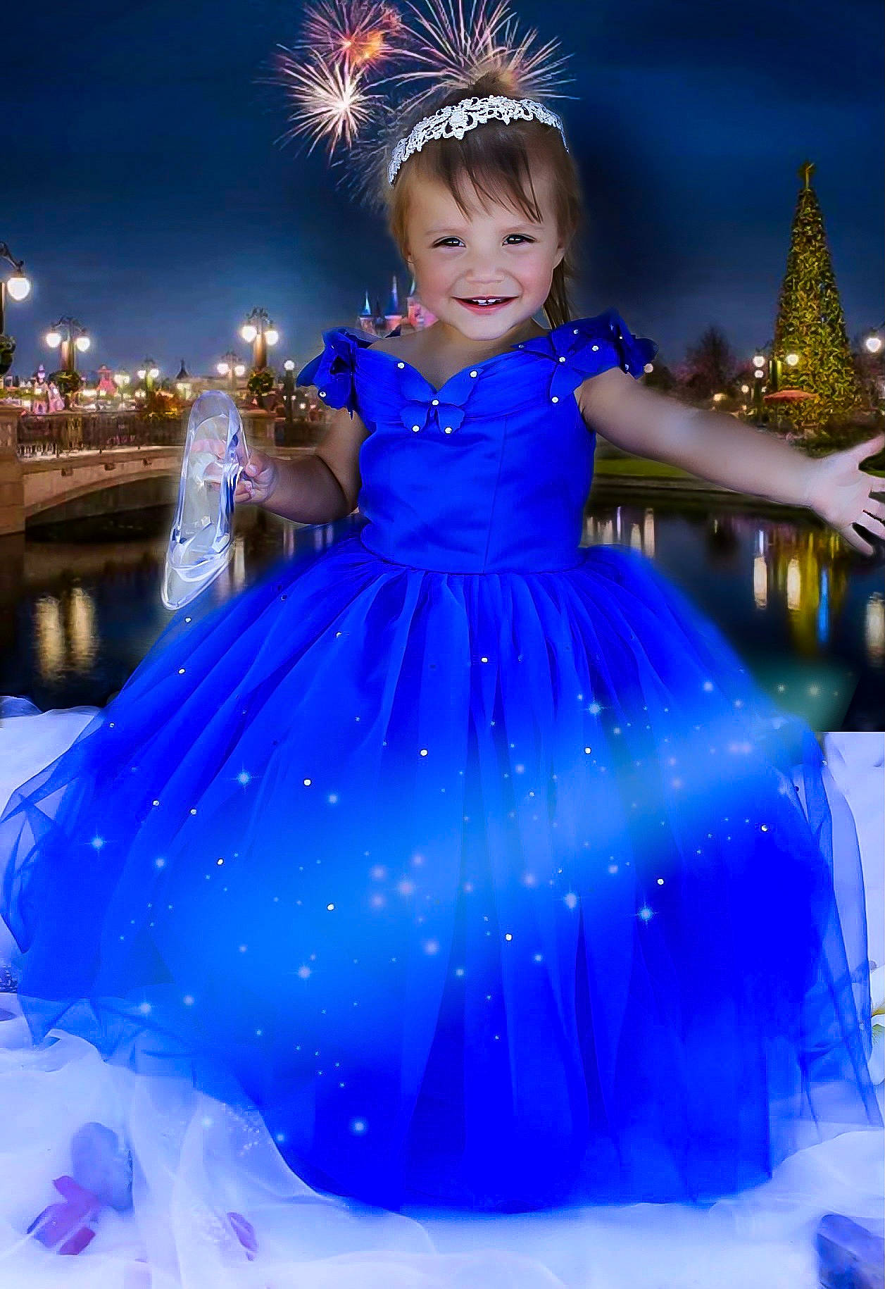 Linda is registered to the contest to win money with this photo: blue, dress, electric_blue, fashion, fashion_design, fireworks, flash_photography, formal_wear, fun, gown, hairstyle, happy, joy, light, lighting, person, photograph, pink, purple, recreation