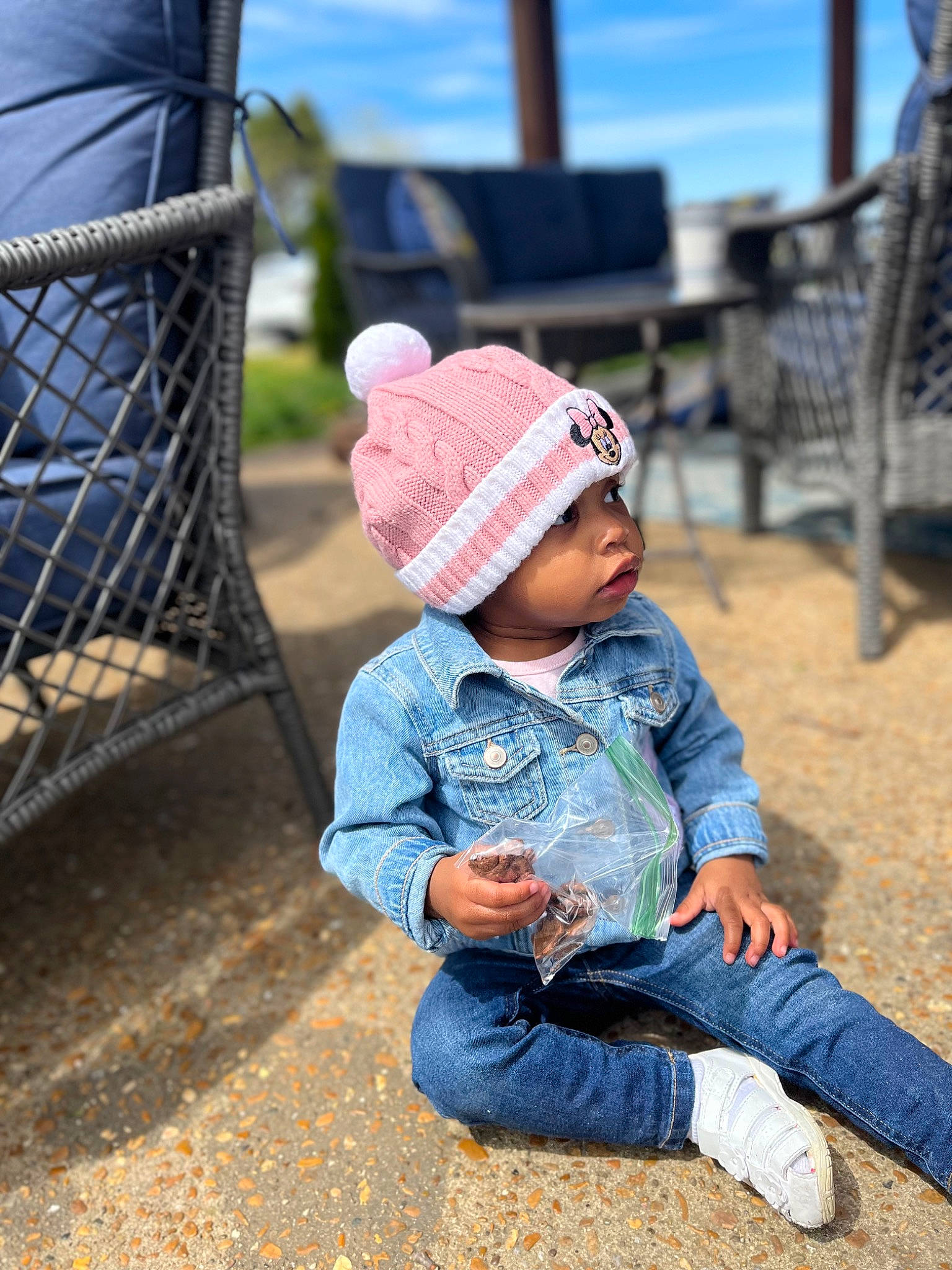 Zaylani is registered to the contest to win money with this photo: baby, baby_toddler_clothing, cap, child, city, denim, fun, grass, happy, headwear, leaf, leisure, person, play, recreation, sitting, sky, soil, sun_hat, toddler