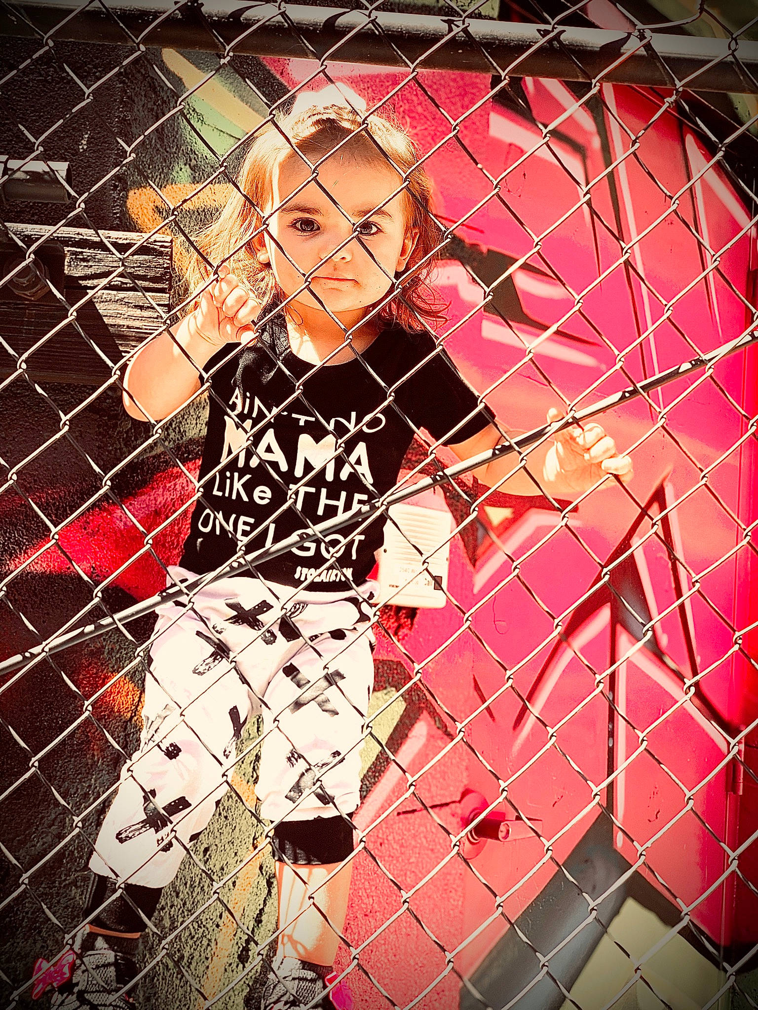 Emerald joined the competition — help win amazing prizes! art, beauty, darkness, entertainment, event, flash_photography, font, graphics, illustration, line, magenta, muscle, net, pattern, people_in_nature, performing_arts, person, pink, umbrella, visual_arts