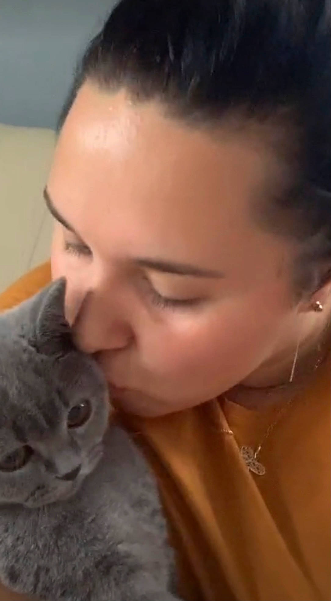 Sasa is registered to the contest to win money with this photo: beard, black_hair, carnivore, cat, ear, eyelash, felidae, forehead, gesture, hair, happy, jaw, jewellery, lip, long_hair, mouth, neck, nose, skin, small_to_medium_sized_cats