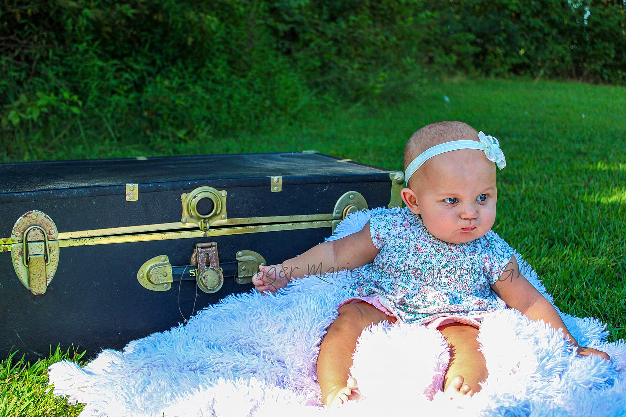 Aryana is registered to the contest to win money with this photo: baby, baby_products, baby_toddler_clothing, child, fun, grass, happy, leisure, person, photograph, photography, play, product, sitting, skin, smile, summer, toddler, vacation