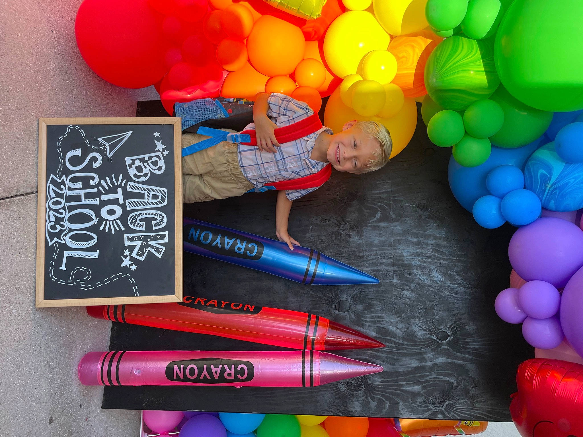 Oliver is registered to the contest to win money with this photo: ball_pit, balloon, beauty, child, electric_blue, event, font, fun, handwriting, happy, joy, leisure, office_supplies, party_supply, pen, person, product, smile, t_shirt, toddler