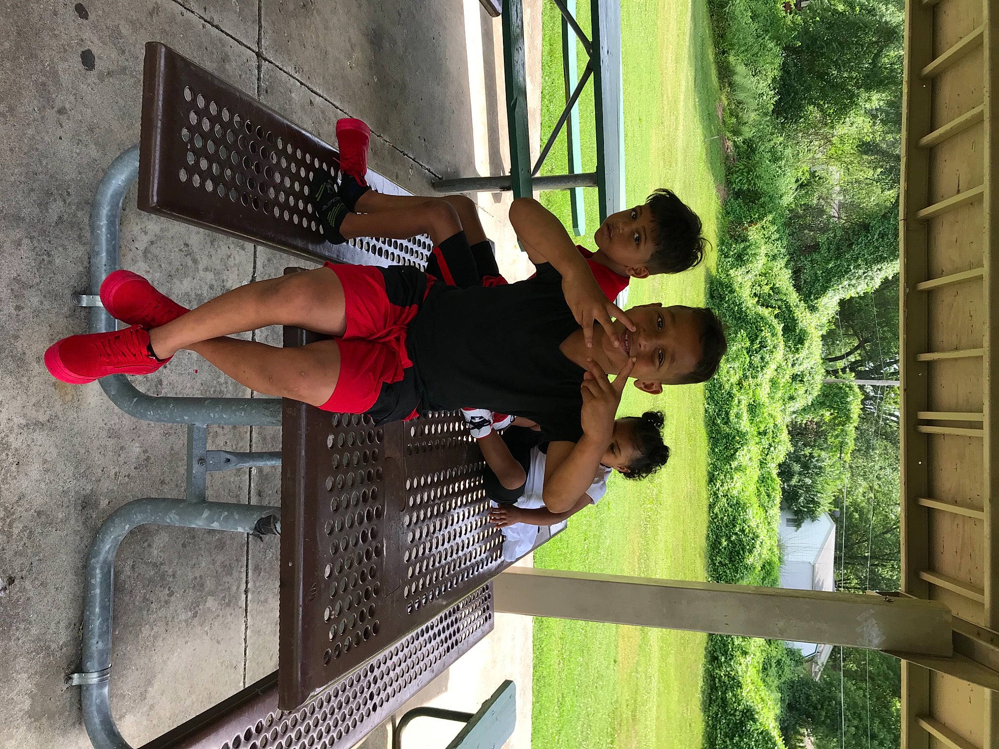 Jailyn is registered to the contest to win money with this photo: carmine, facade, foot, fun, house, human_leg, leisure, outdoor_shoe, person, plant, recreation, sandal, shorts, sneakers, street_fashion, t_shirt, thigh, tree, walking_shoe, window