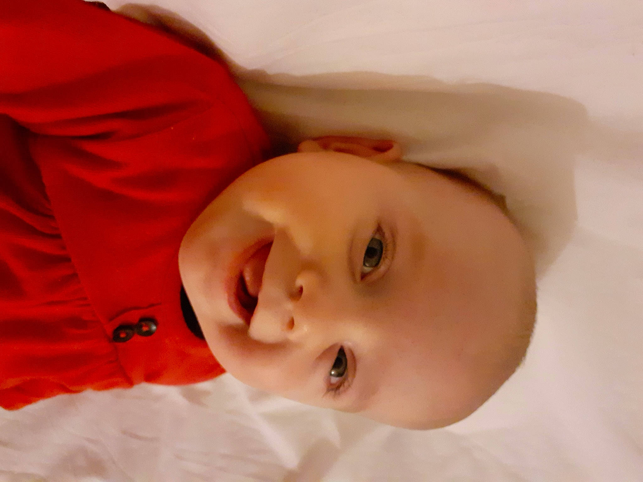 Madyson participe au concours pour gagner de l'argent avec cette photo : baby, bedtime, cheek, child, chin, close_up, ear, eye, face, head, lip, mouth, nose, person, skin, toddler