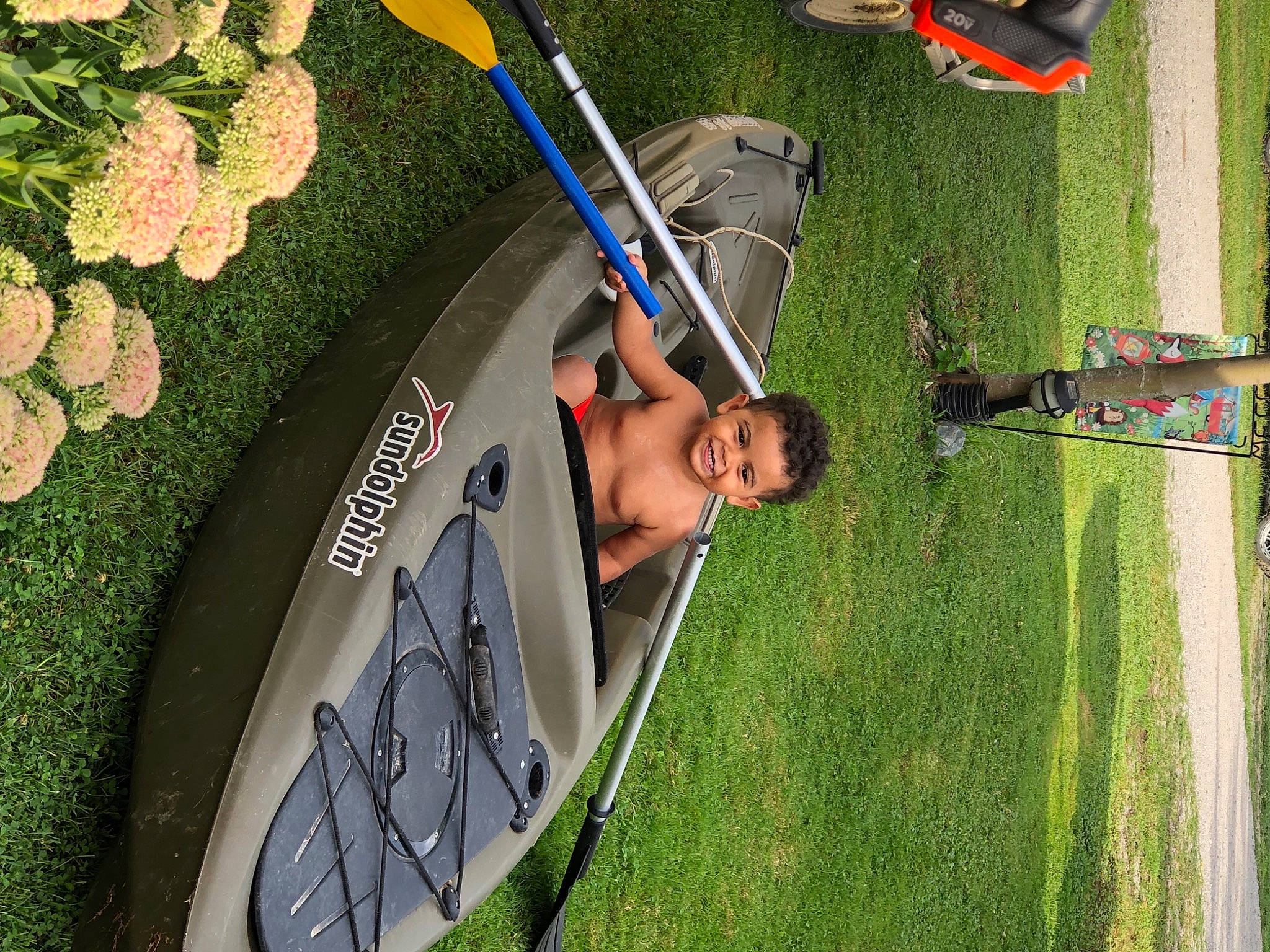 Maximus joined the competition — help win amazing prizes! auto_part, automotive_design, automotive_exterior, automotive_wheel_system, automotive_window_part, bumper, fun, games, grass, green, hood, joy, landscape, lawn, leisure, motor_vehicle, person, plant, recreation, tree