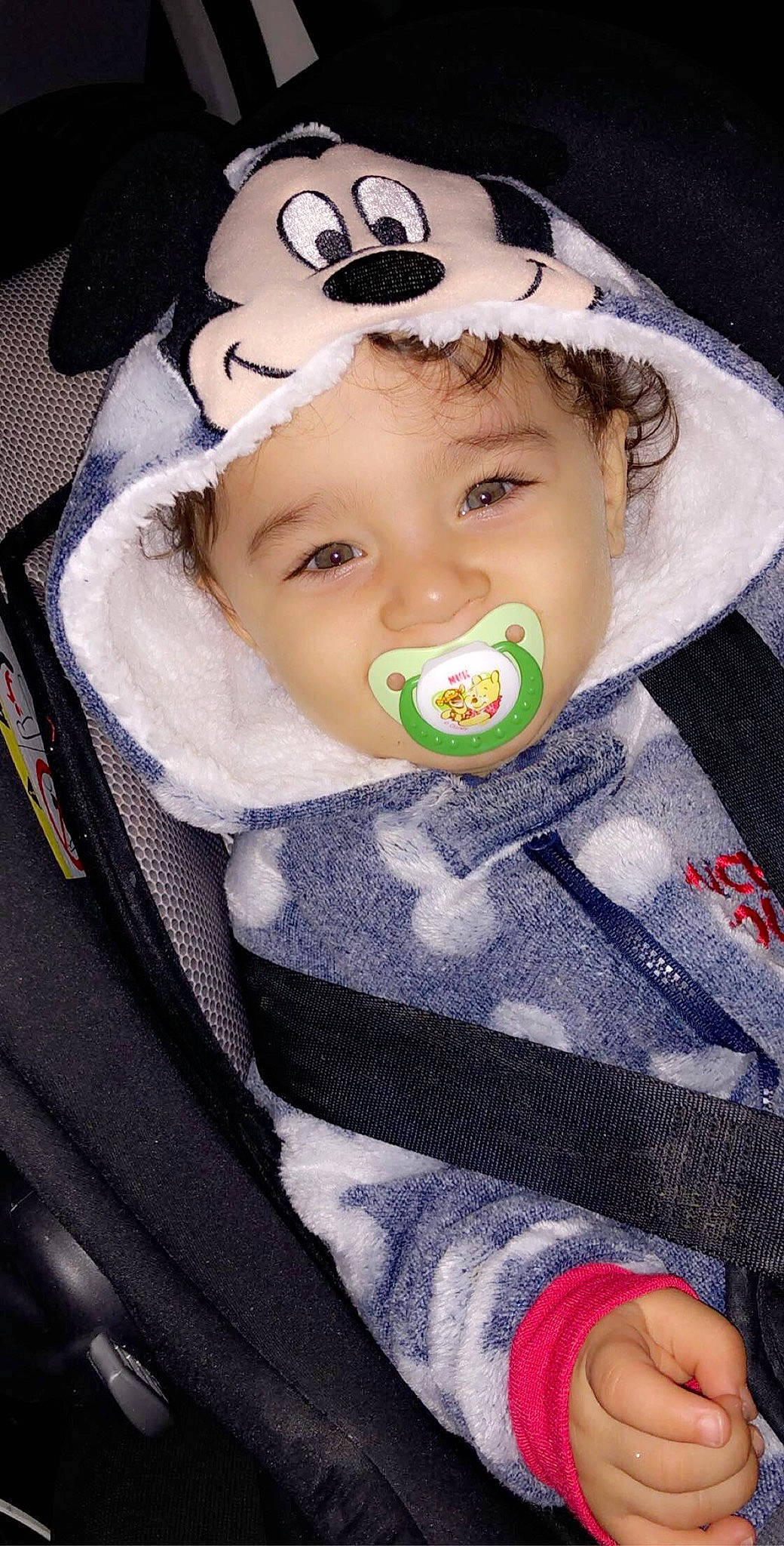 Kamil participe au concours pour gagner de l'argent avec cette photo : baby, cheek, child, headwear, nose, person, product, toddler