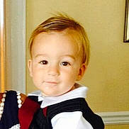 Leo joined the competition — help win amazing prizes!