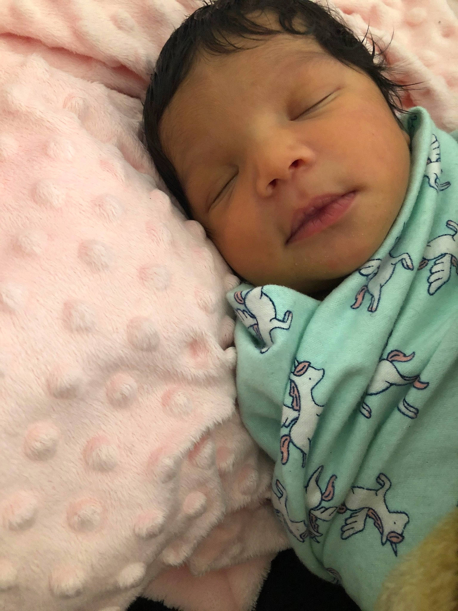 Brailyn is registered to the contest to win money with this photo: baby, bedtime, birth, cheek, child, eye, face, forehead, head, lip, nap, nose, person, pink, skin, sleep, smile, textile, toddler