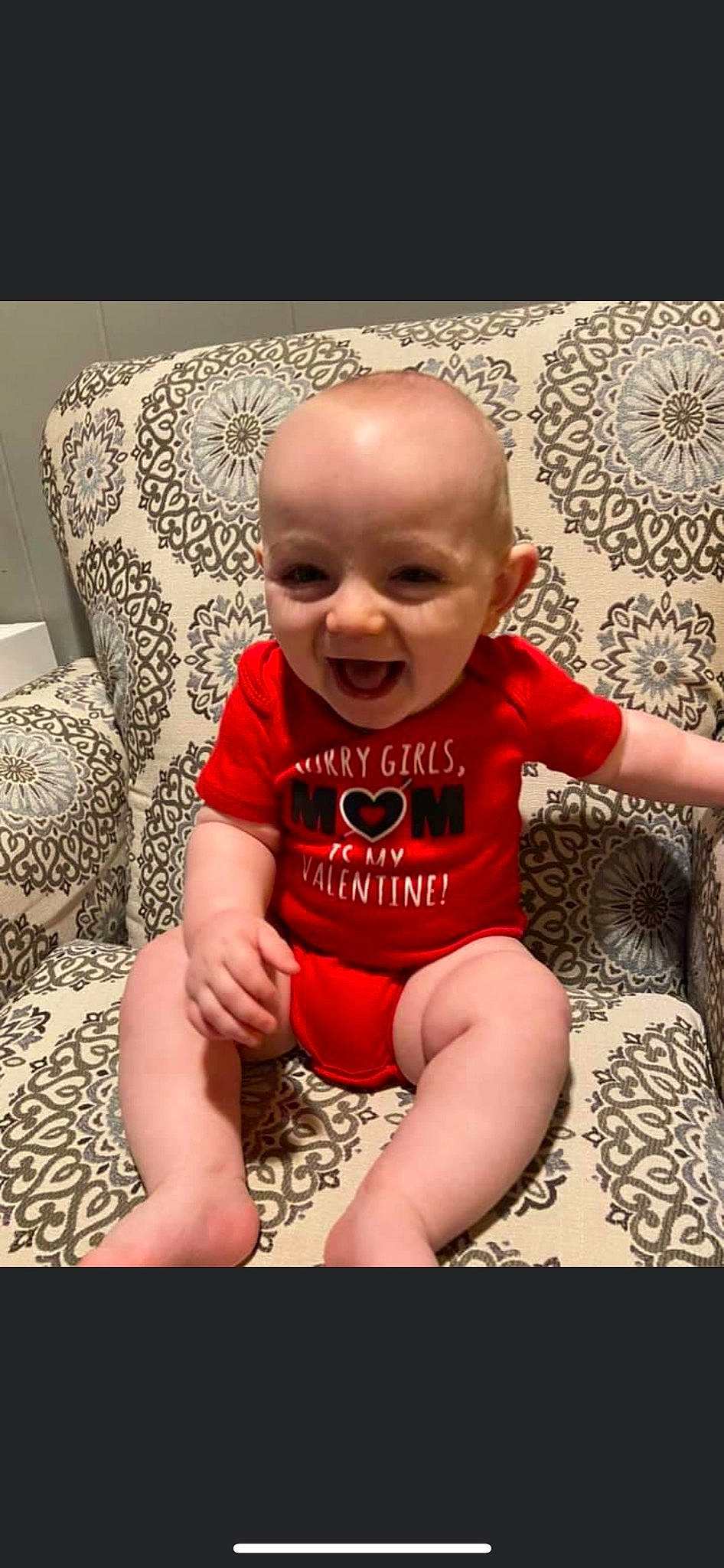 Kyson is registered to the contest to win money with this photo: baby, baby_toddler_clothing, cheek, child, comfort, fun, grass, happy, human_leg, knee, leg, pattern, person, shorts, sitting, skin, sleeve, smile, t_shirt, thigh