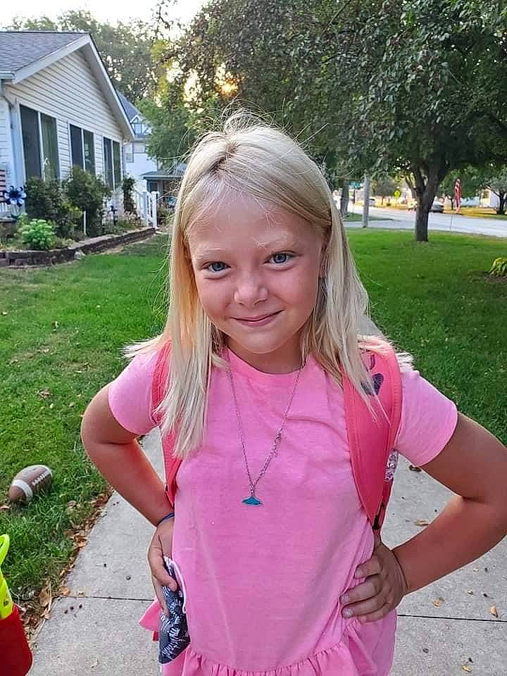 Madyson is registered to the contest to win money with this photo: blond, event, fun, grass, hair, happy, house, jewellery, joy, leisure, magenta, necklace, person, pink, plant, recreation, sleeve, smile, summer, toddler