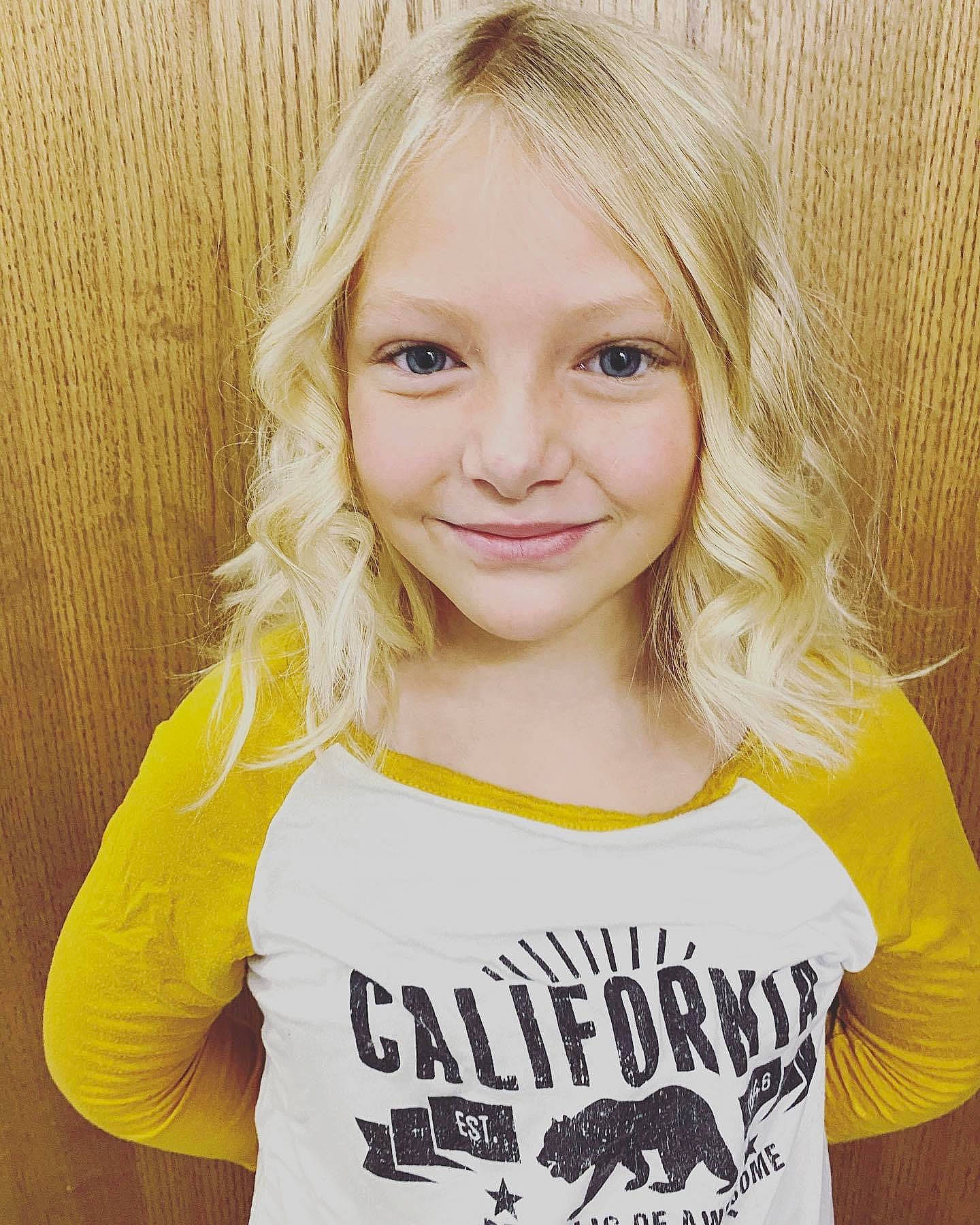 Madyson joined the competition — help win amazing prizes! bangs, cheek, chin, cool, eyebrow, eyelash, facial_expression, forehead, hairstyle, happy, iris, jaw, joy, layered_hair, lip, neck, person, skin, sleeve, smile