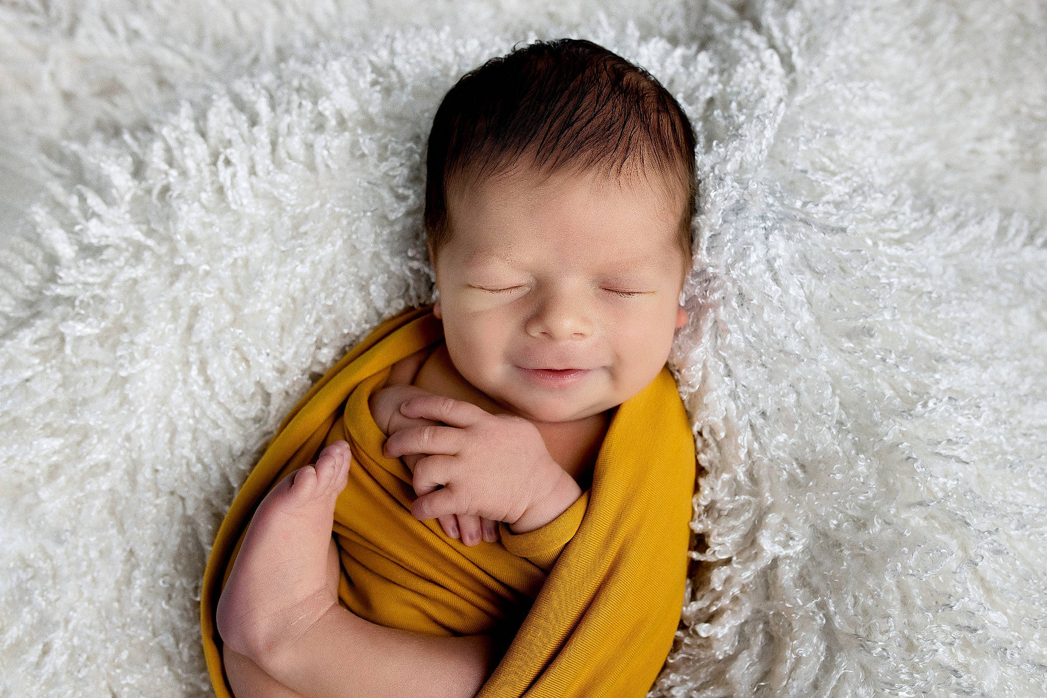 Lino a rejoint le concours — aidez-le/la à gagner de superbes lots ! baby, baby_toddler_clothing, cheek, child, comfort, ear, eyebrow, flash_photography, fur, gesture, grass, happy, iris, linens, nose, people_in_nature, person, skin, smile, toddler