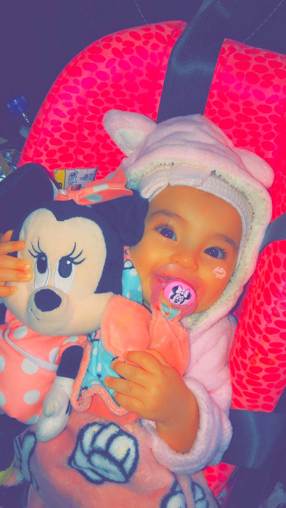 Kelsy participe au concours pour gagner de l'argent avec cette photo : art, cartoon, child, headwear, illustration, person, pink, stuffed_toy, textile, toddler, toy