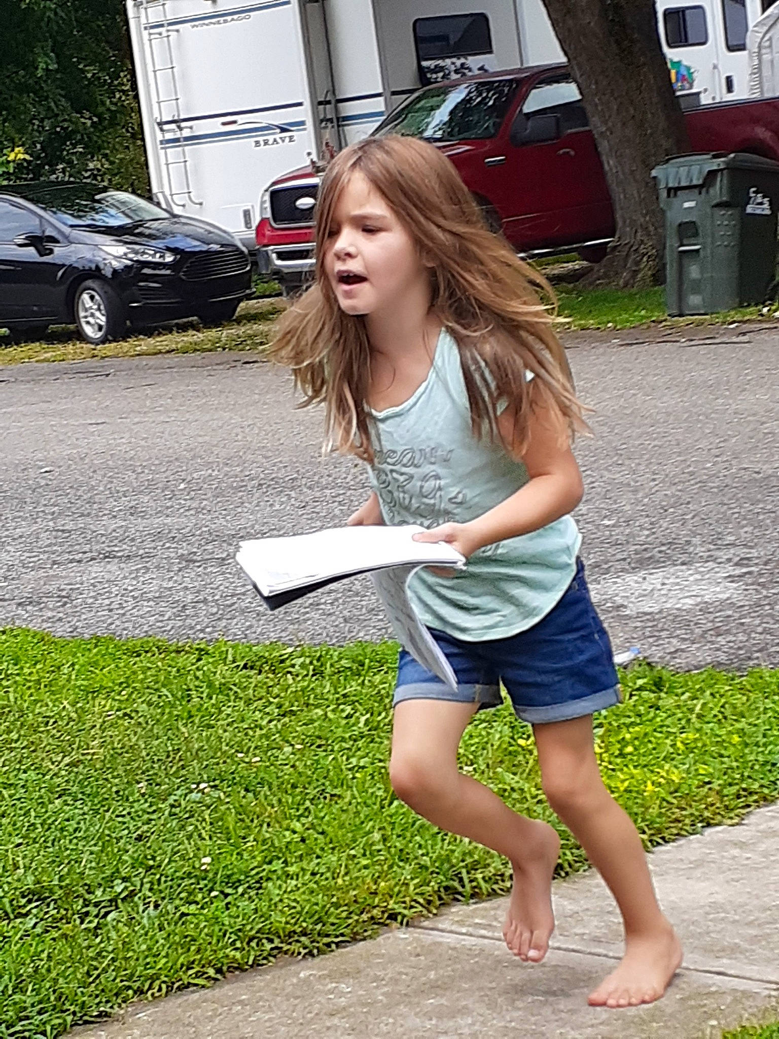 Heavenly is registered to the contest to win money with this photo: barefoot, grass, leg, long_hair, person, photography, shorts, summer, vacation