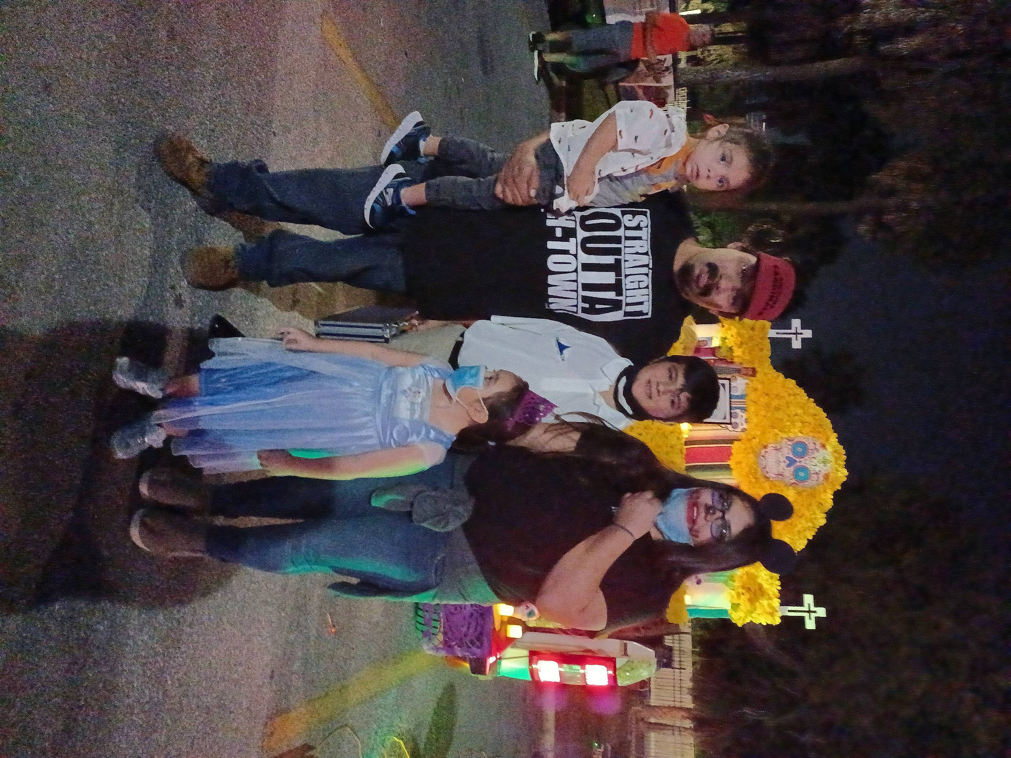 Leonel is registered to the contest to win money with this photo: costume, event, fun, happy, hat, headwear, joy, leisure, person, photograph, photography, shoe, smile, snapshot, team, walking_shoe