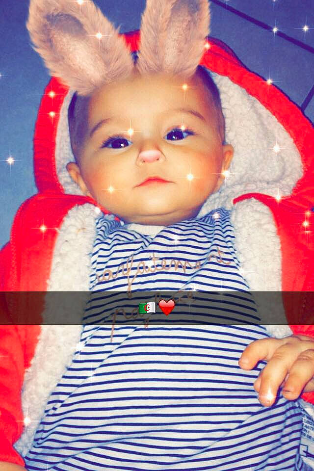 Amel a rejoint le concours — aidez-le/la à gagner de superbes lots ! baby, blue, cheek, child, doll, ear, head, person, pink, toddler, toy