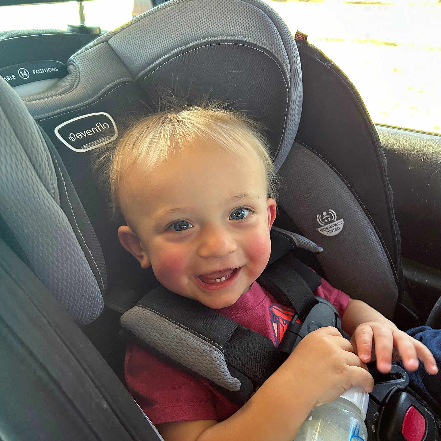Legend is registered to the contest to win money with this photo: accessories, alloywheel, baby, bodypart, car, car_interior, carseat, cushion, face, finger, hand, happy, head, homedecor, person, photography, portrait, smile, transportation, vehicle