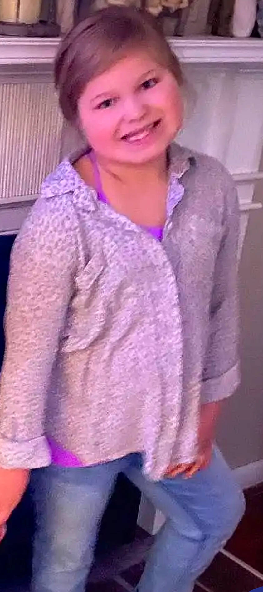 Anniston is registered to the contest to win money with this photo: arm, button, collar, cool, electric_blue, human_body, joy, magenta, neck, outerwear, pattern, person, pink, purple, sleeve, smile, t_shirt, thigh, violet, waist