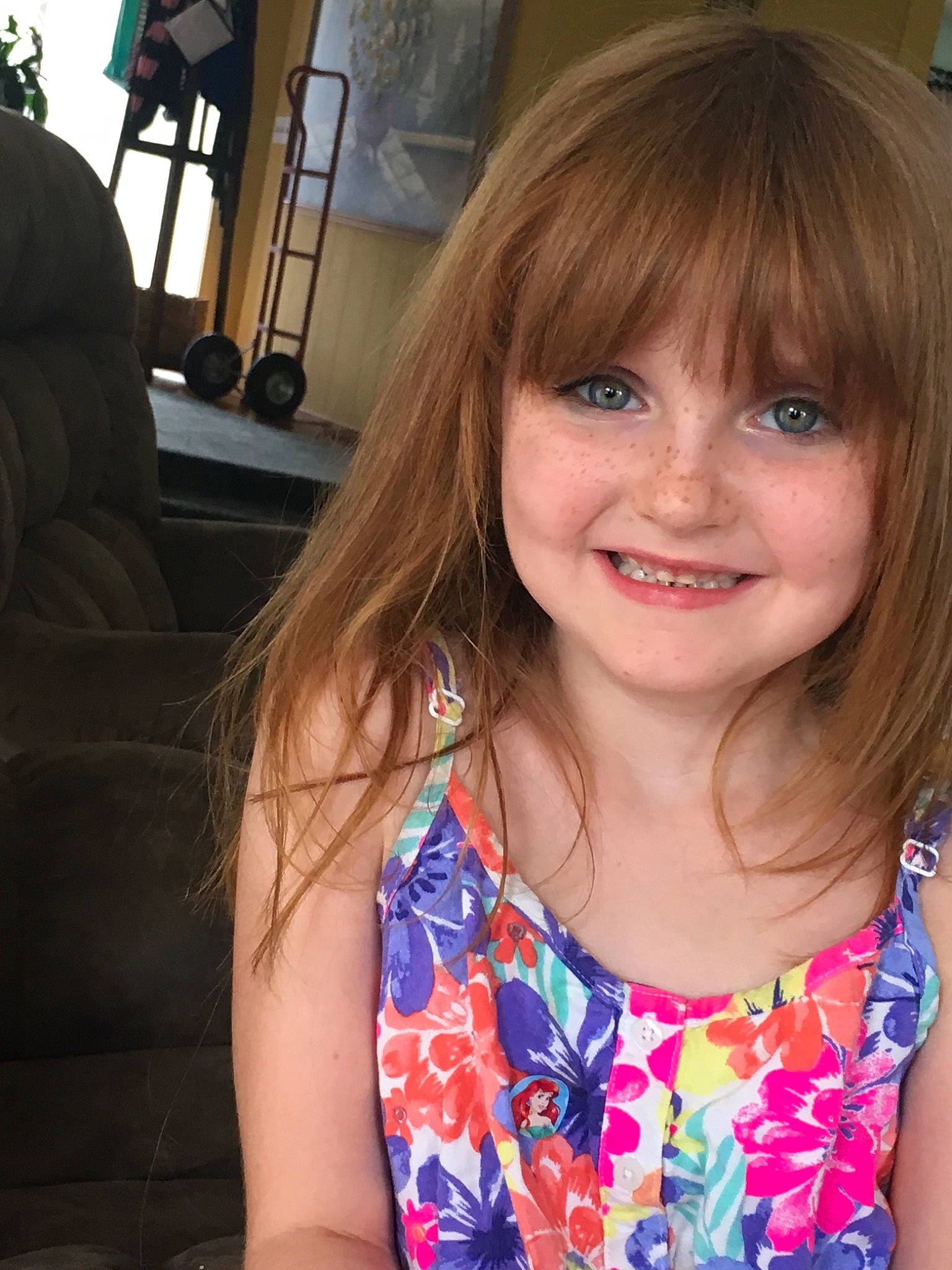 Kayleen is registered to the contest to win money with this photo: bangs, blond, brown_hair, child, child_model, face, feathered_hair, hair, hair_coloring, hairstyle, iris, joy, layered_hair, lip, long_hair, person, smile, surfer_hair