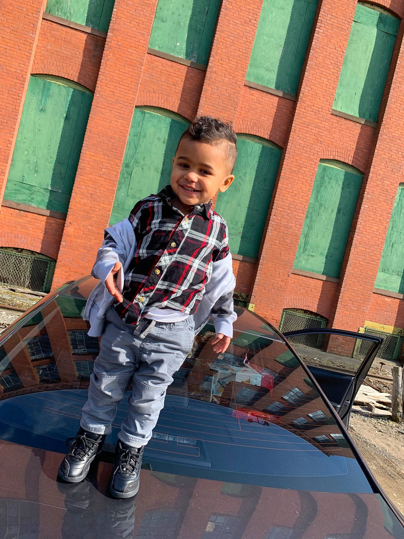 Jayvien is registered to the contest to win money with this photo: child, child_model, joy, person, photography, shoe, smile