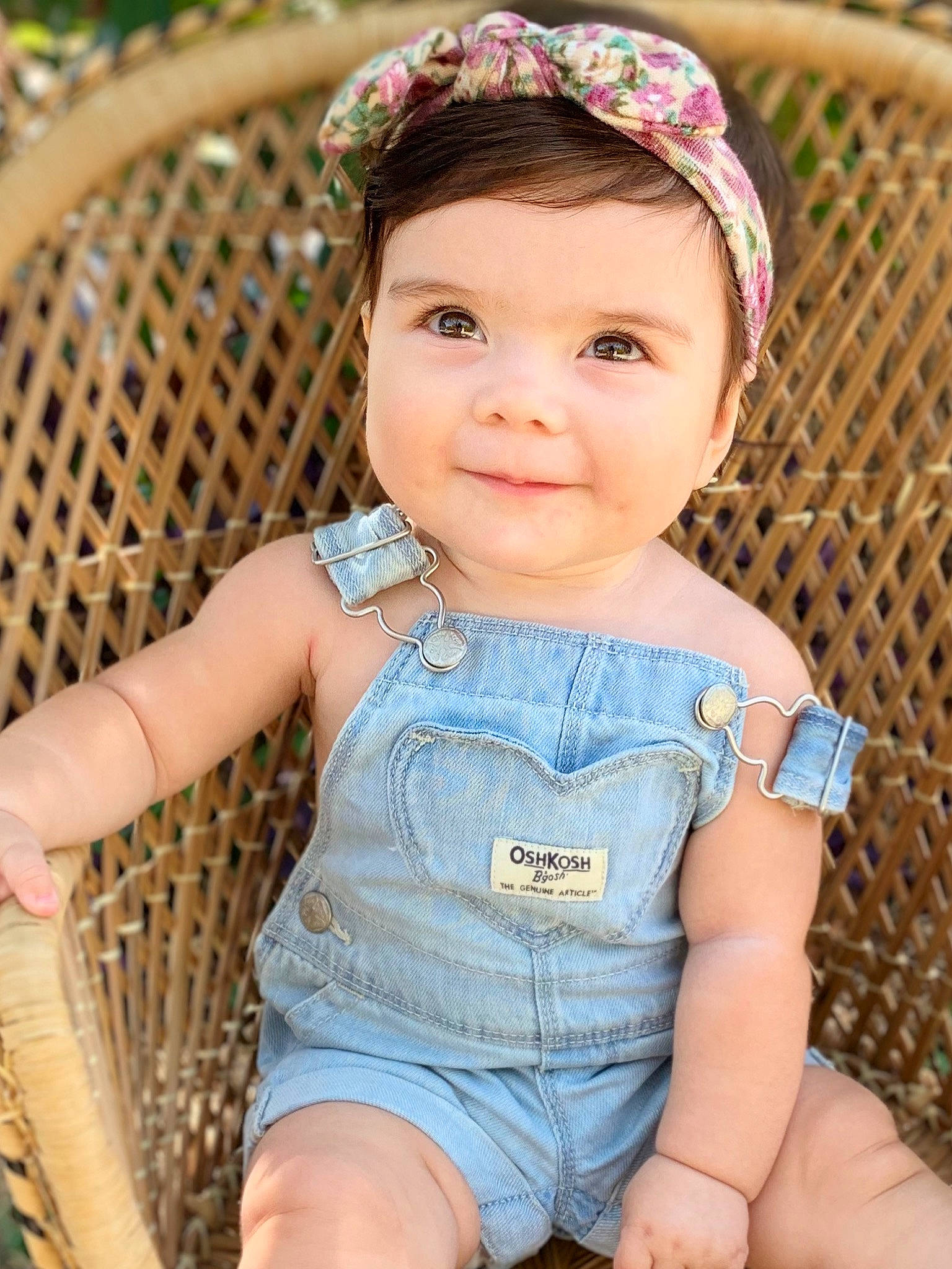 Rocket is registered to the contest to win money with this photo: baby, baby_products, baby_toddler_clothing, beauty, child, child_model, clothing, denim, hair_accessory, headband, headgear, jeans, pattern, person, photography, pink, product, sitting, skin, toddler