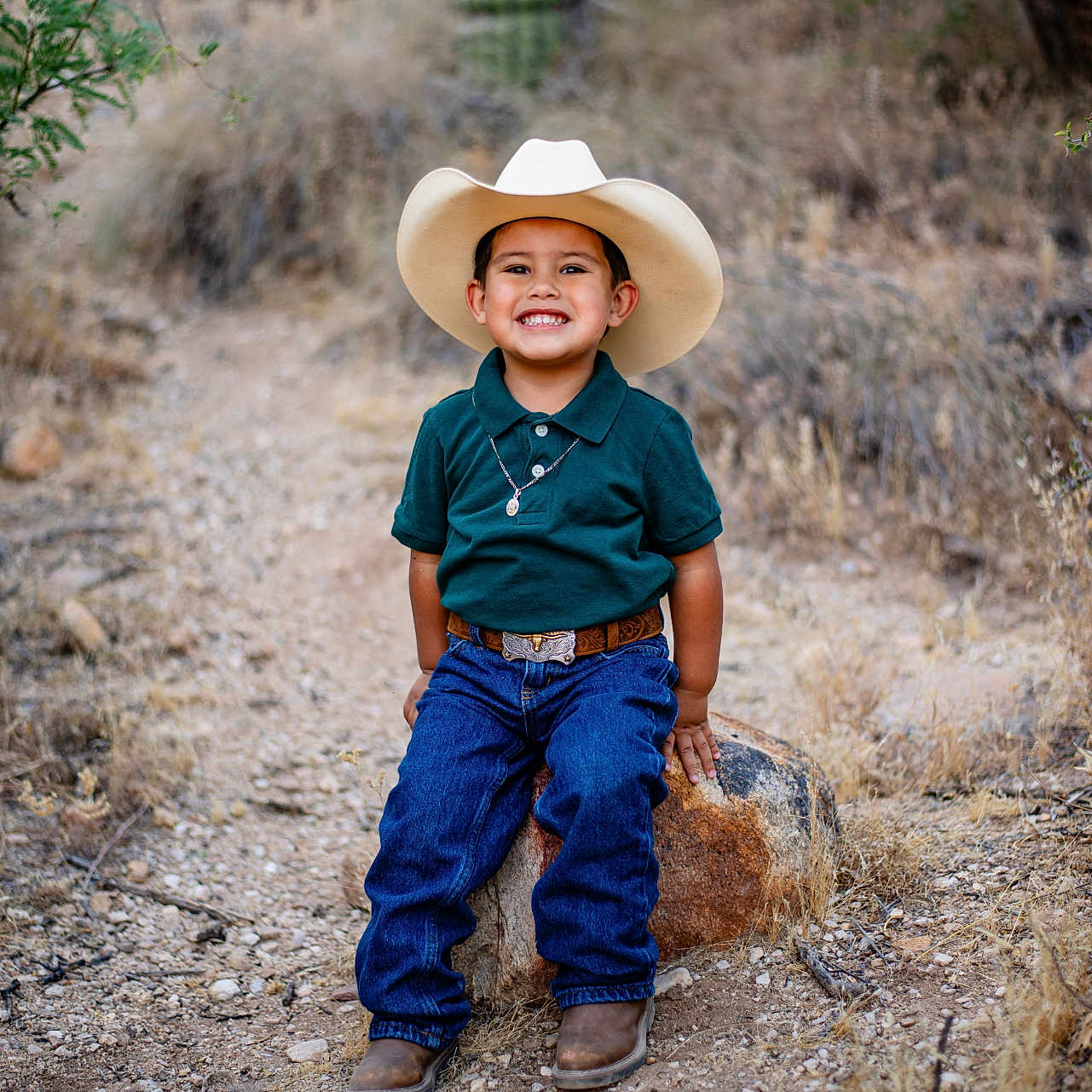 Cecilio is registered to the contest to win money with this photo: accessories, belt, boy, child, clothing, cowboyhat, face, footwear, happy, hat, head, jeans, male, pants, person, photography, portrait, shoe, smile, sunhat