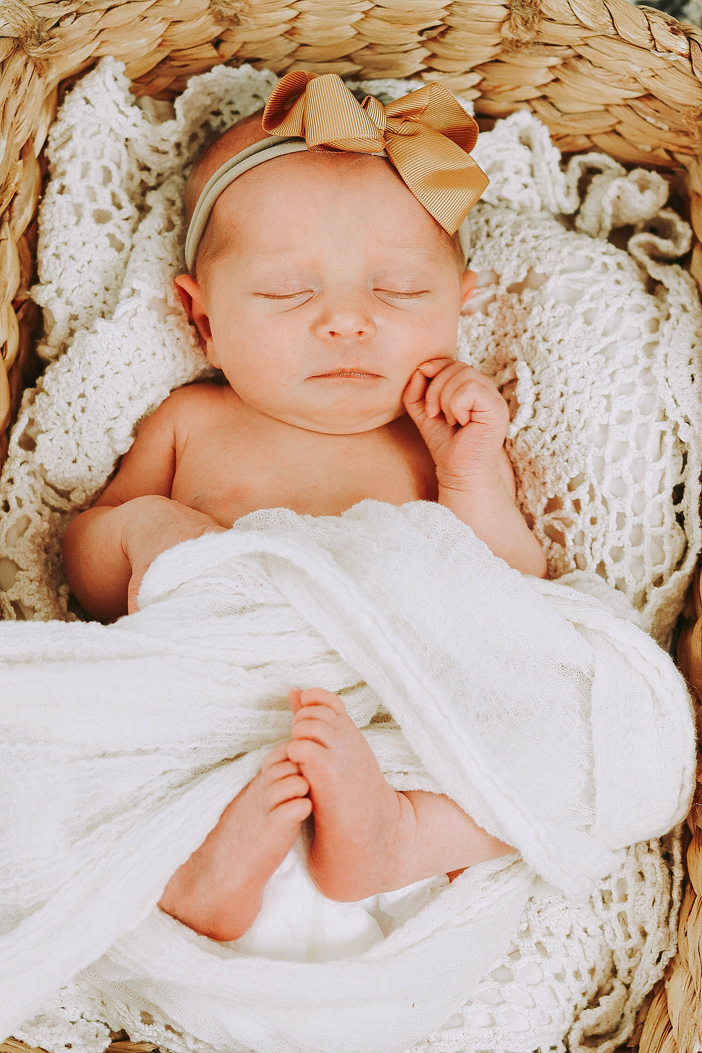 Mckinlee is registered to the contest to win money with this photo: baby, baby_sleeping, birth, child, fashion_accessory, hair_accessory, headgear, person, photograph, photography, sleep, smile, textile, toddler