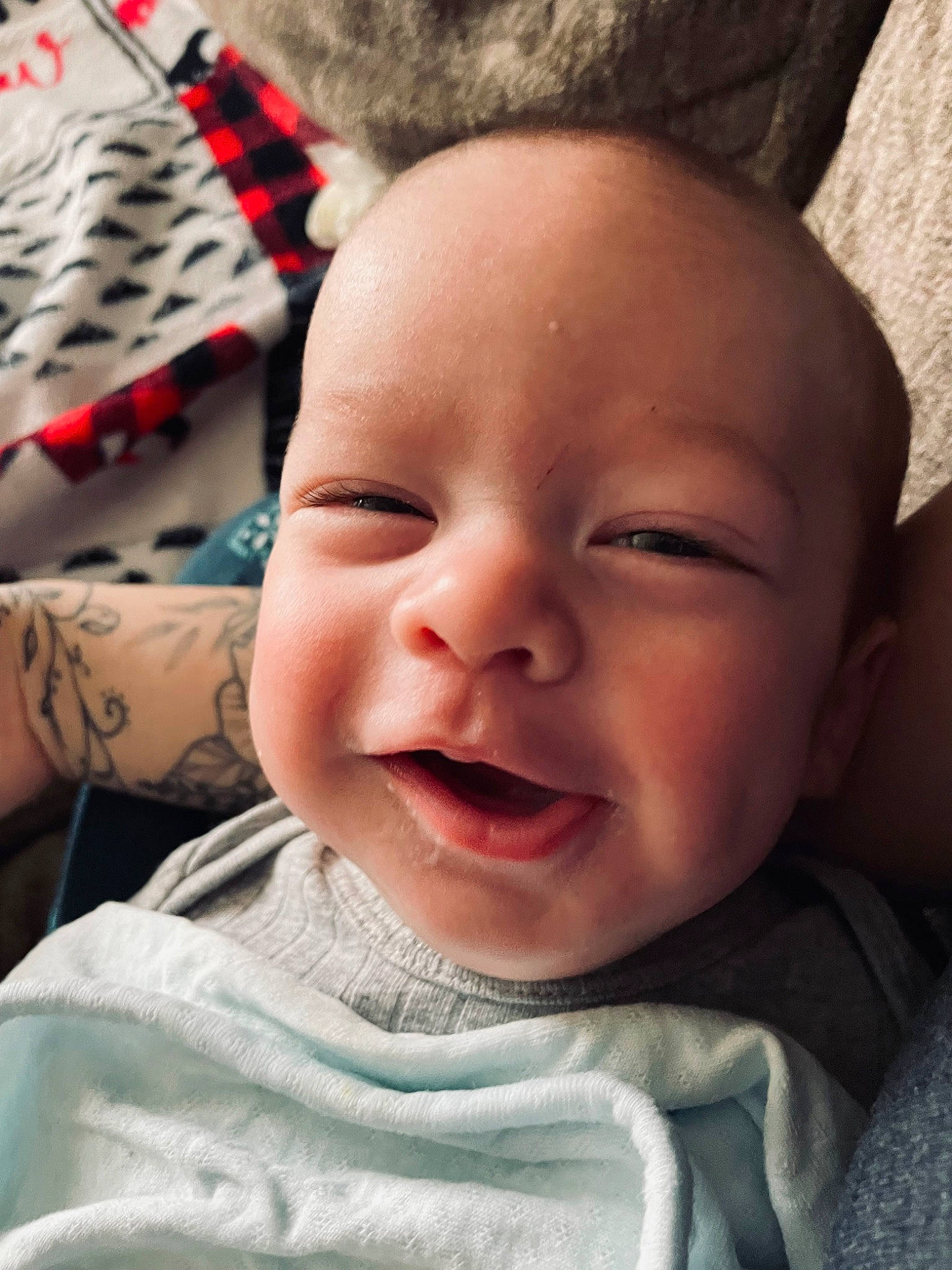 Leighlin is registered to the contest to win money with this photo: baby, baby_toddler_clothing, beauty, cheek, comfort, cool, eyebrow, eyelash, fun, gesture, happy, iris, lip, mouth, nose, person, skin, sleeve, smile, textile