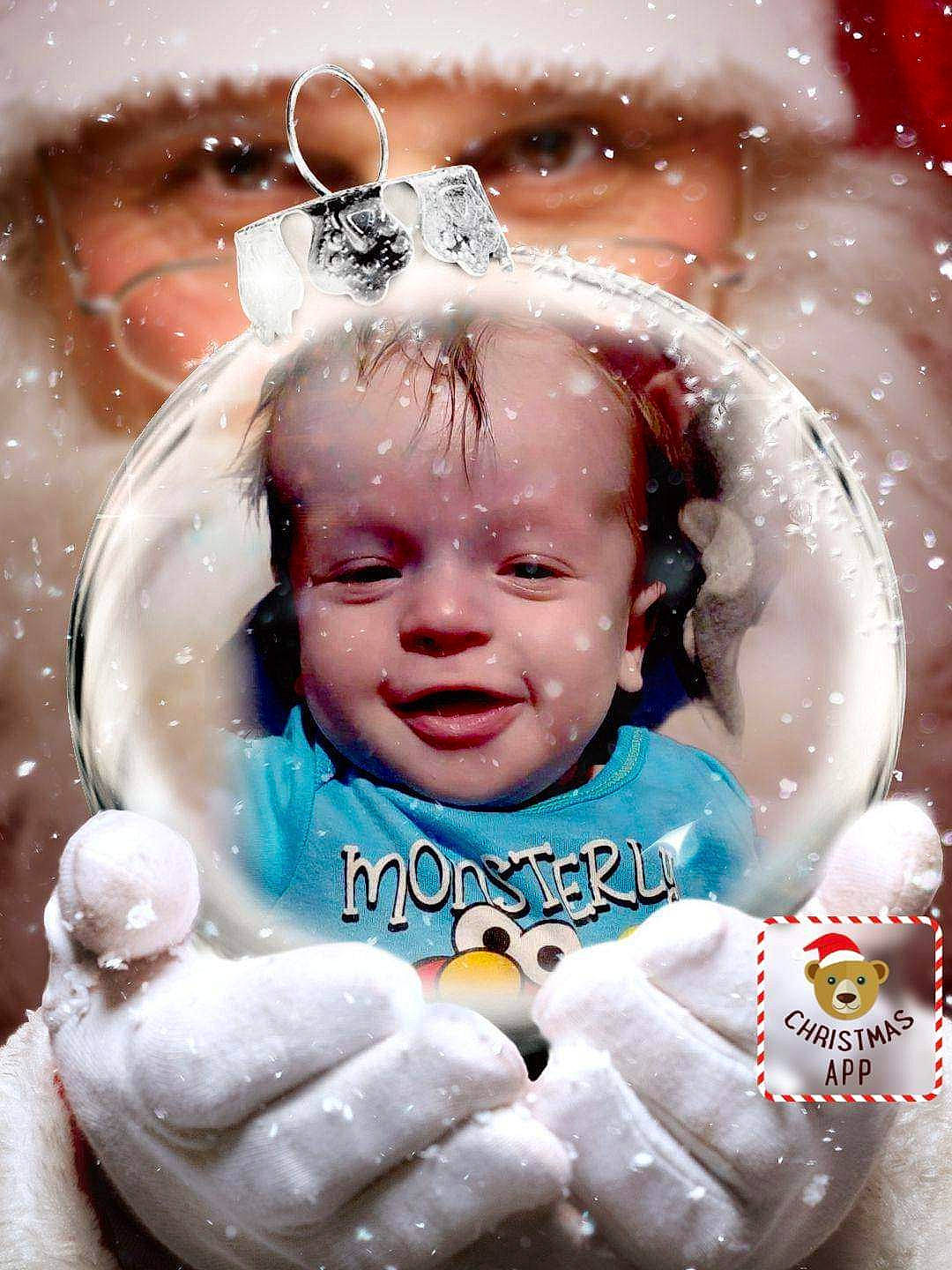 Percy is registered to the contest to win money with this photo: baby, cheek, child, circle, close_up, facial_expression, finger, flash_photography, fun, gesture, happy, human, jewellery, mouth, person, photograph, pink, skin, smile, thumb