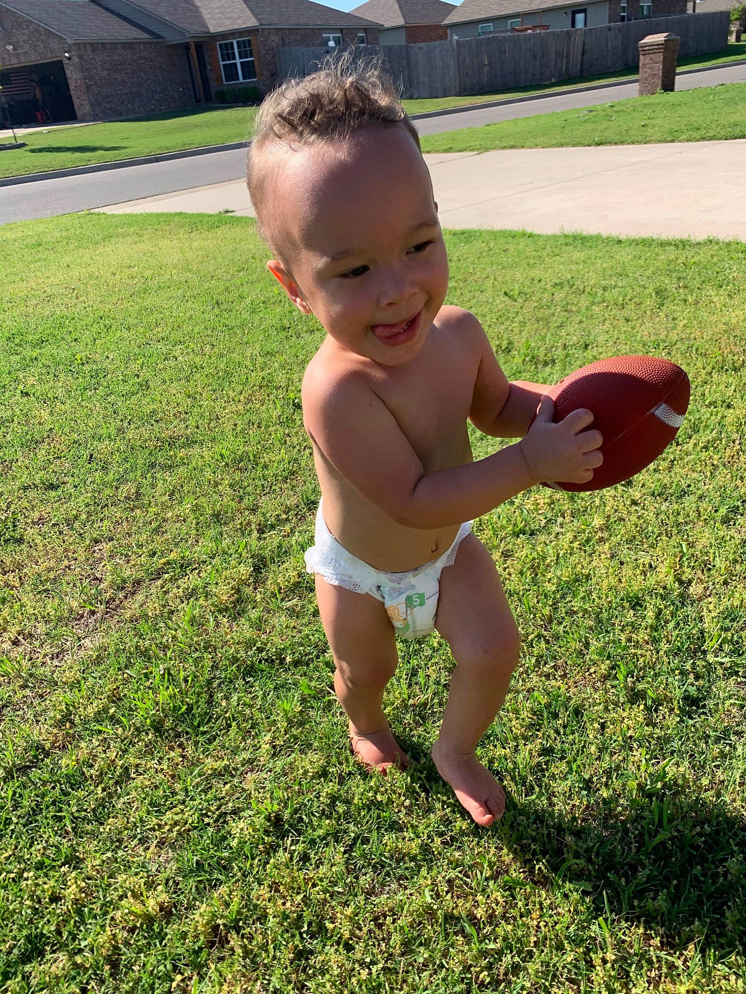 Kashen is registered to the contest to win money with this photo: baby, barefoot, child, fun, grass, grass_family, lawn, leg, person, plant, play, summer, toddler, vacation, yard