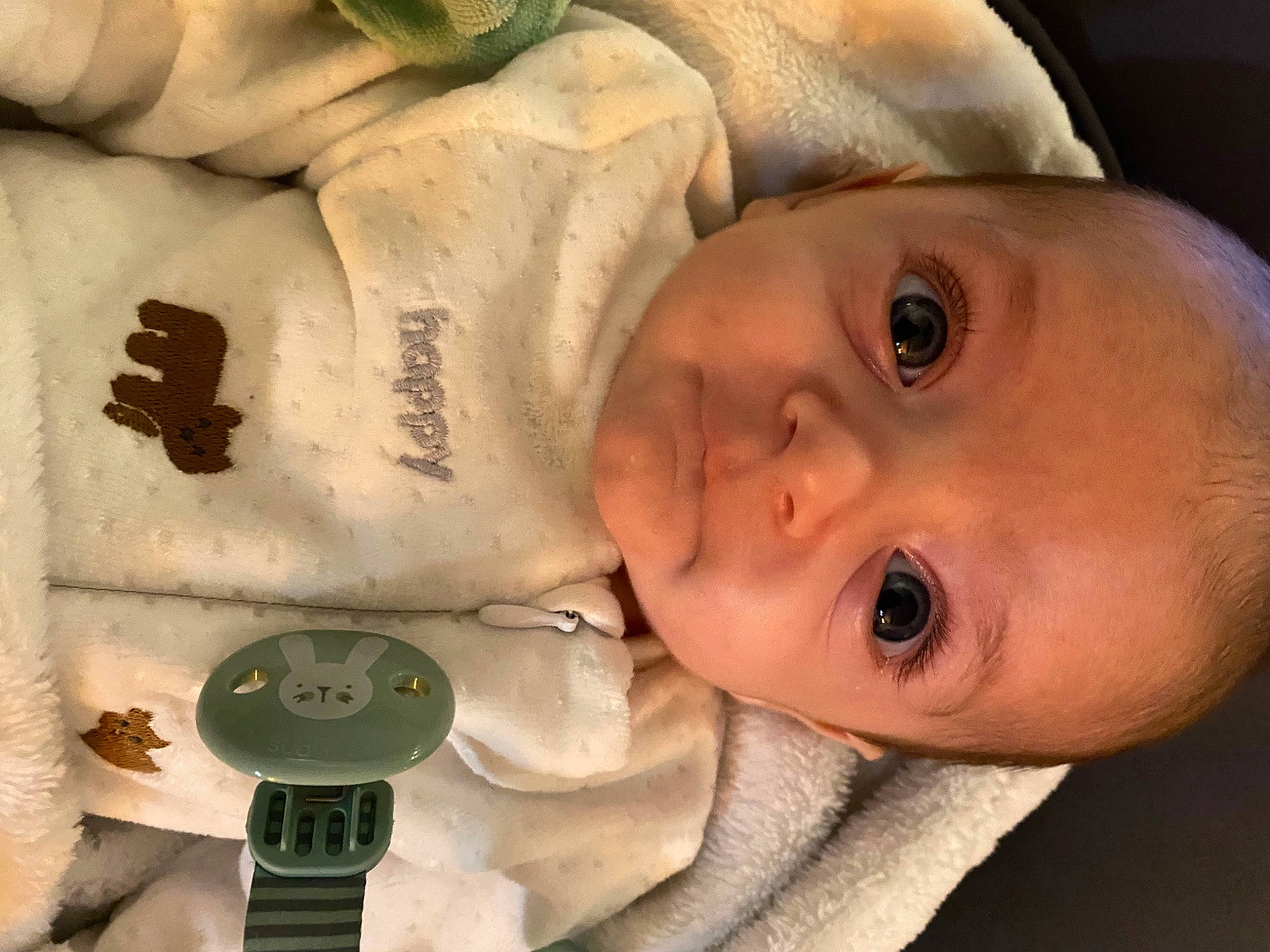 Eliott participe au concours pour gagner de l'argent avec cette photo : baby, baby_toddler_clothing, cheek, child, comfort, ear, eye, eyebrow, eyelash, forehead, happy, head, headgear, lip, mouth, nose, organ, person, skin, smile