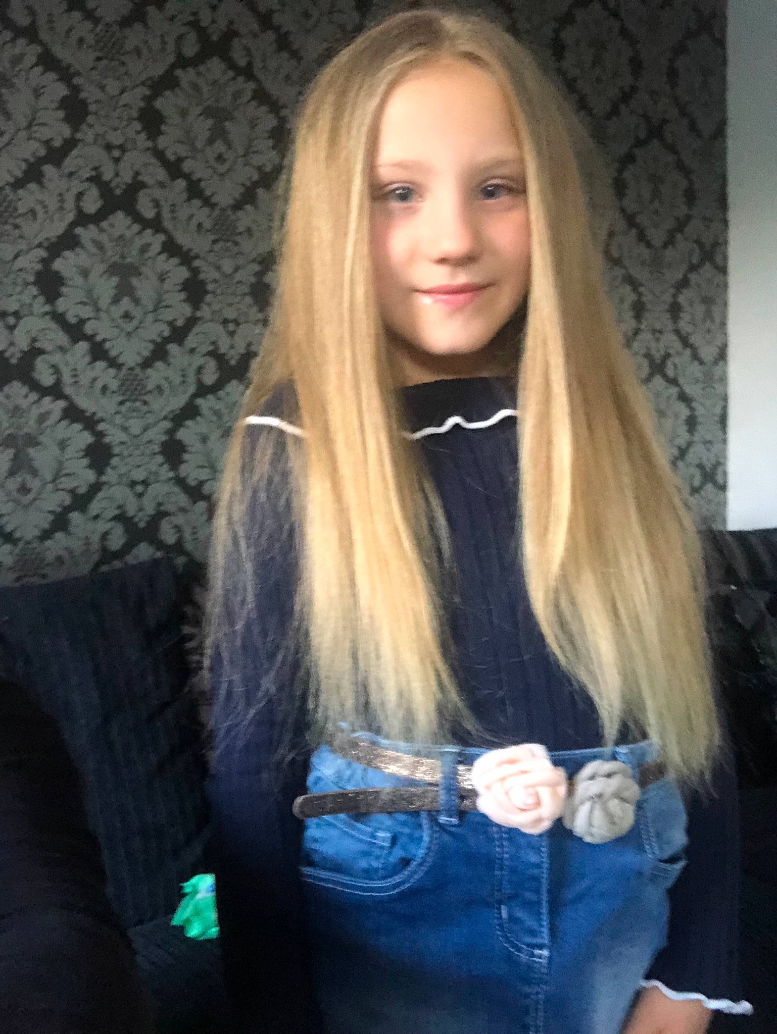 Demi is registered to the contest to win money with this photo: artificial_hair_integrations, beauty, black_hair, blond, brown_hair, fashion_accessory, feathered_hair, hair, hair_coloring, hairstyle, lace_wig, layered_hair, long_hair, person, step_cutting, surfer_hair, wig