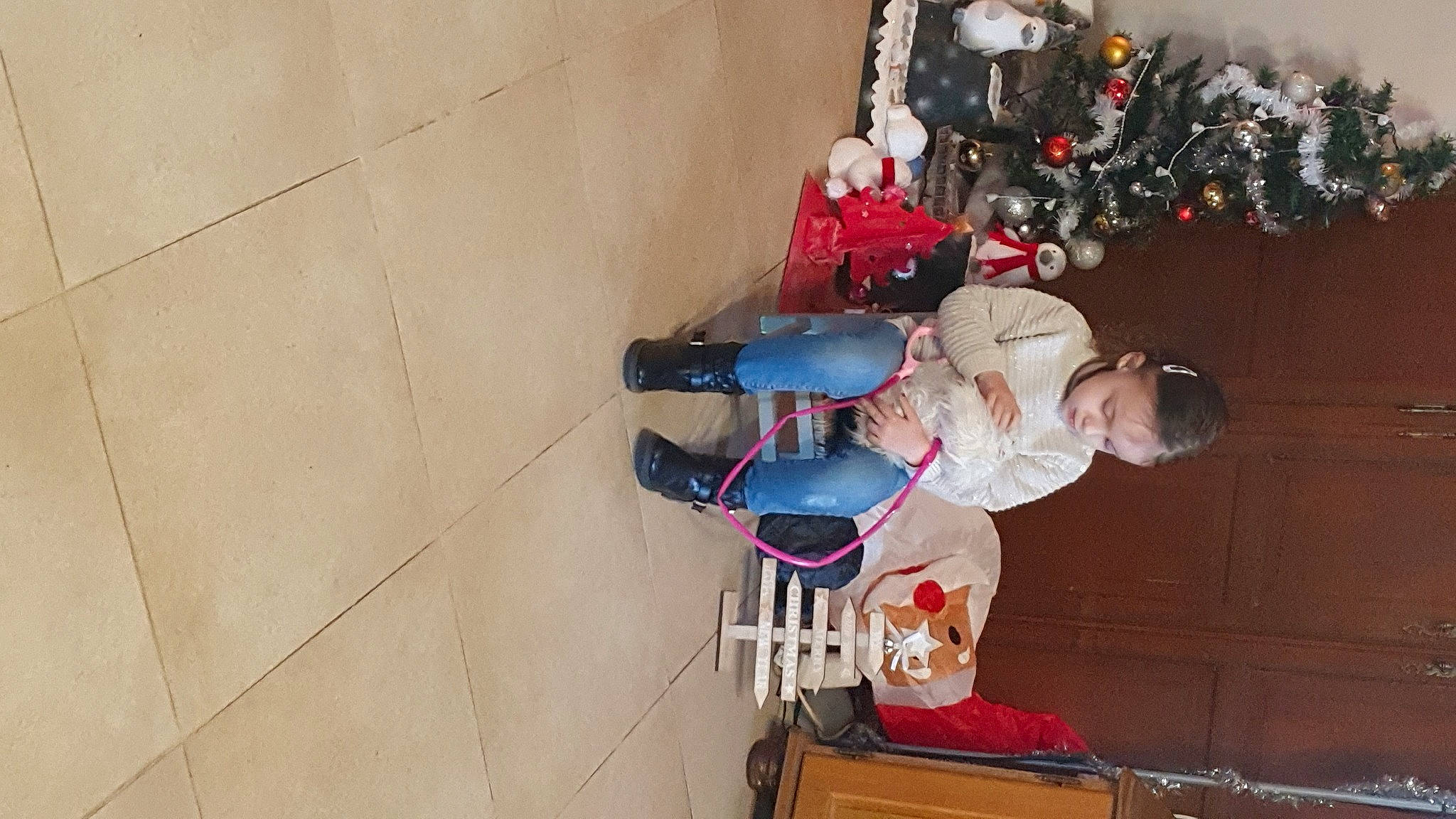 Lou participe au concours pour gagner de l'argent avec cette photo : person