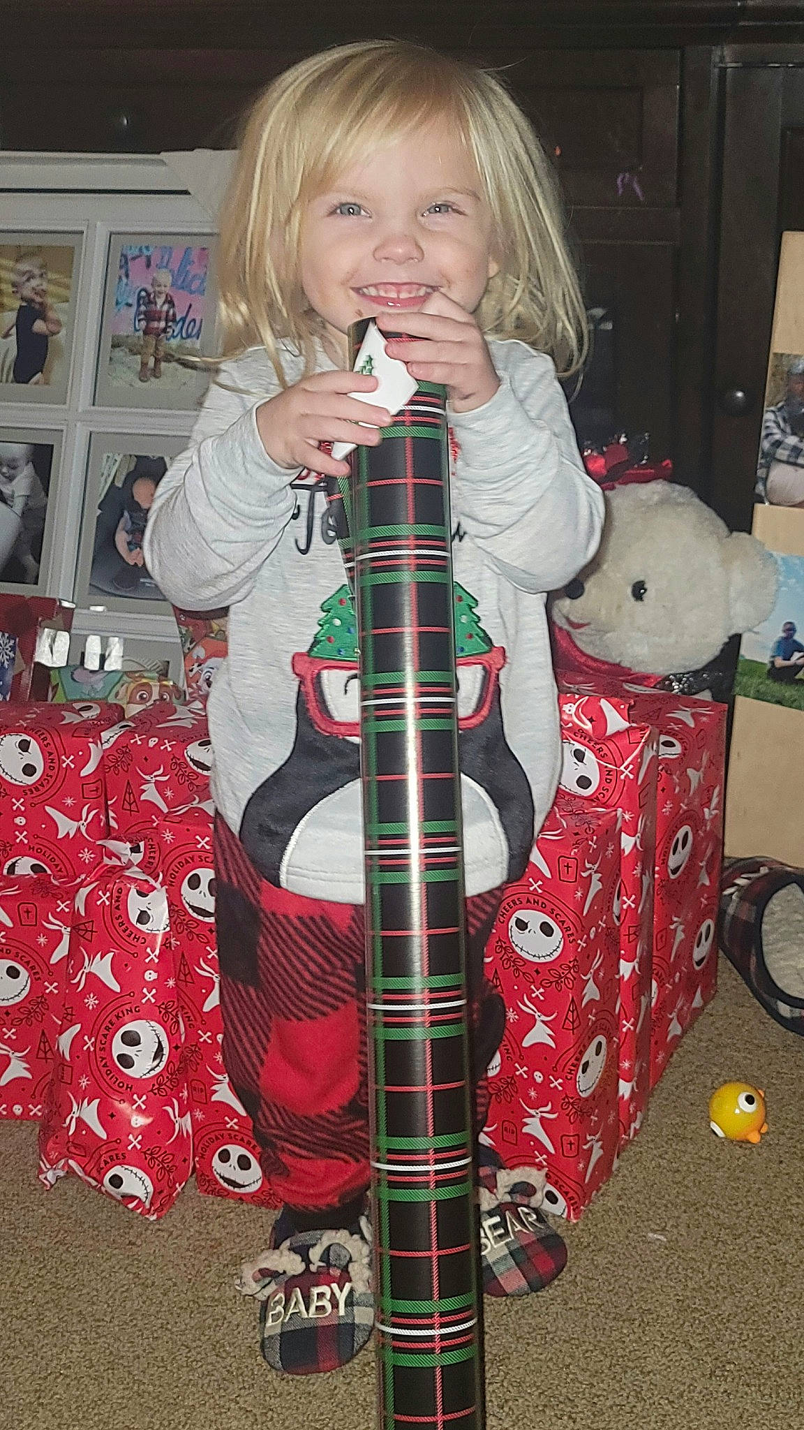 Klaire joined the competition — help win amazing prizes! electric_guitar, event, guitar_accessory, guitarist, hair, head, holiday, joy, music, musical_instrument, musician, pattern, person, plaid, plucked_string_instruments, smile, string_instrument, string_instrument_accessory, tartan, textile