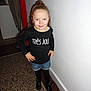 Angelina participe au concours pour gagner de l'argent avec cette photo :