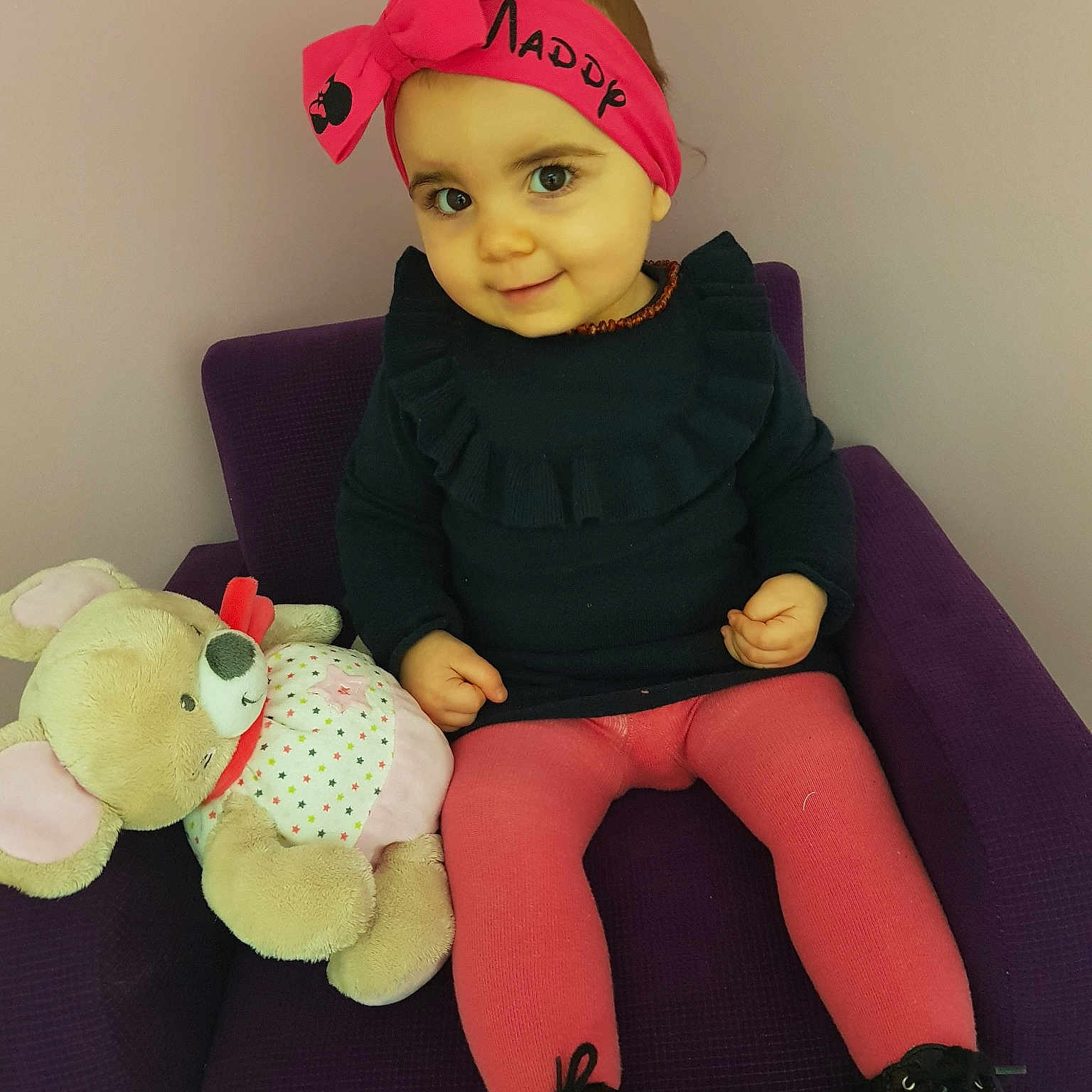 Maddy participe au concours pour gagner de l'argent avec cette photo : beanie, cap, child, costume, day, girl, hair_accessory, hat, headgear, infant, magenta, outerwear, person, pink, product, purple, red, skin, smile, textile