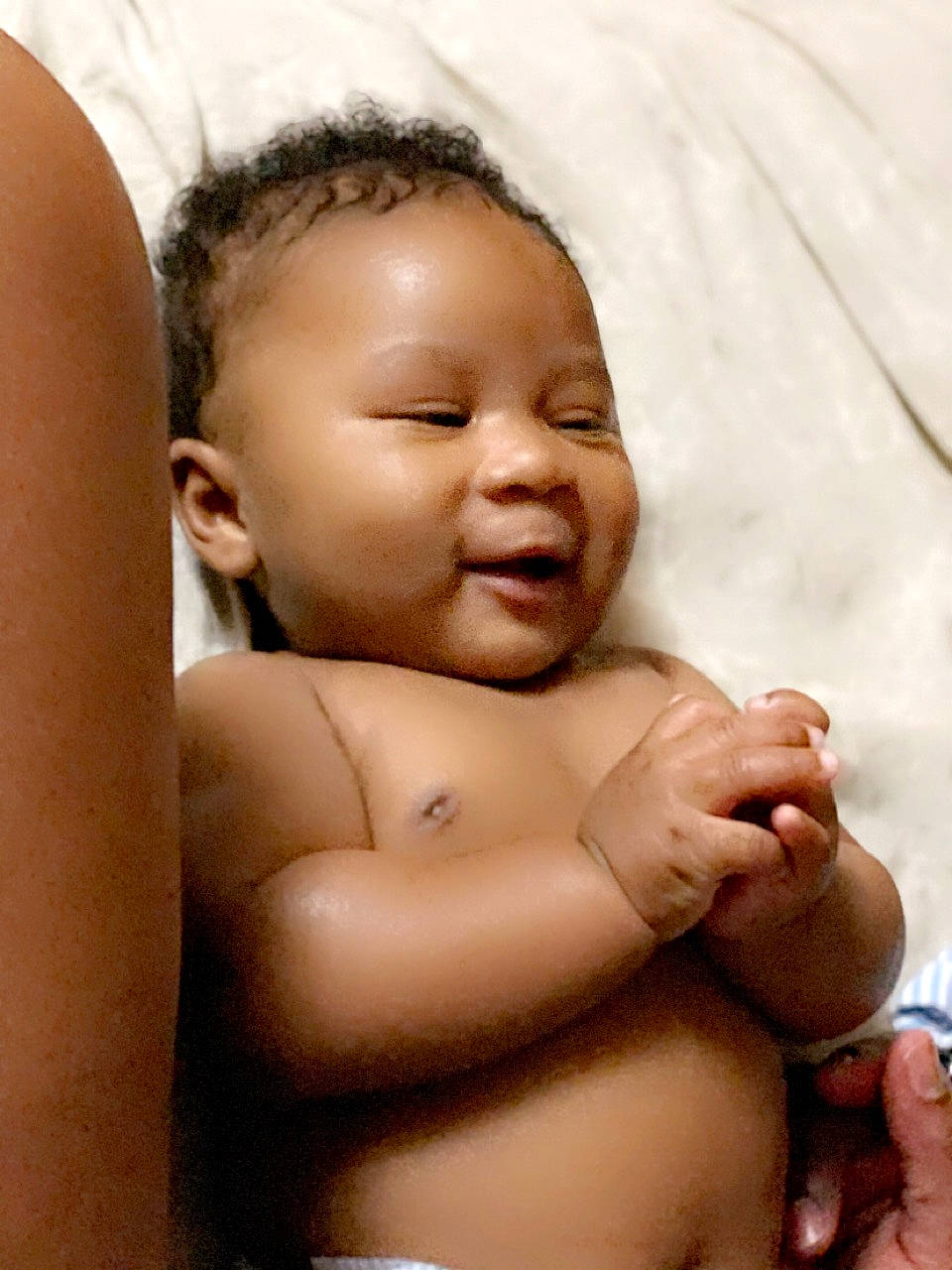 Zamari joined the competition — help win amazing prizes! cheek, chin, eye, eyebrow, face, facial_expression, forehead, hairstyle, hand, happy, head, human_body, lip, mouth, muscle, neck, nose, person, skin, smile