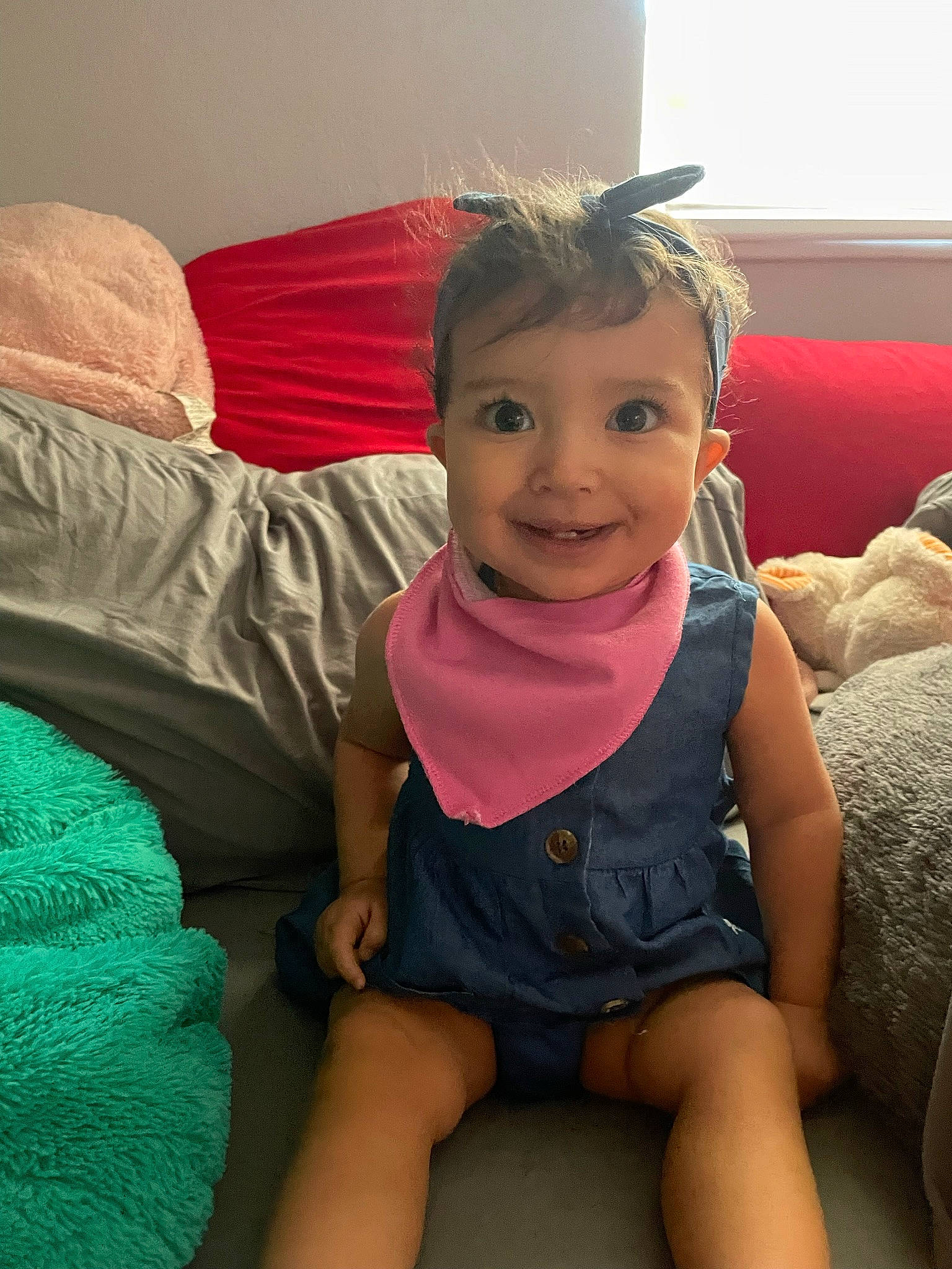 Willow joined the competition — help win amazing prizes! baby_toddler_clothing, comfort, cool, eye, face, facial_expression, finger, fun, happy, head, human_body, joy, lip, mouth, muscle, neck, person, purple, shoulder, skin