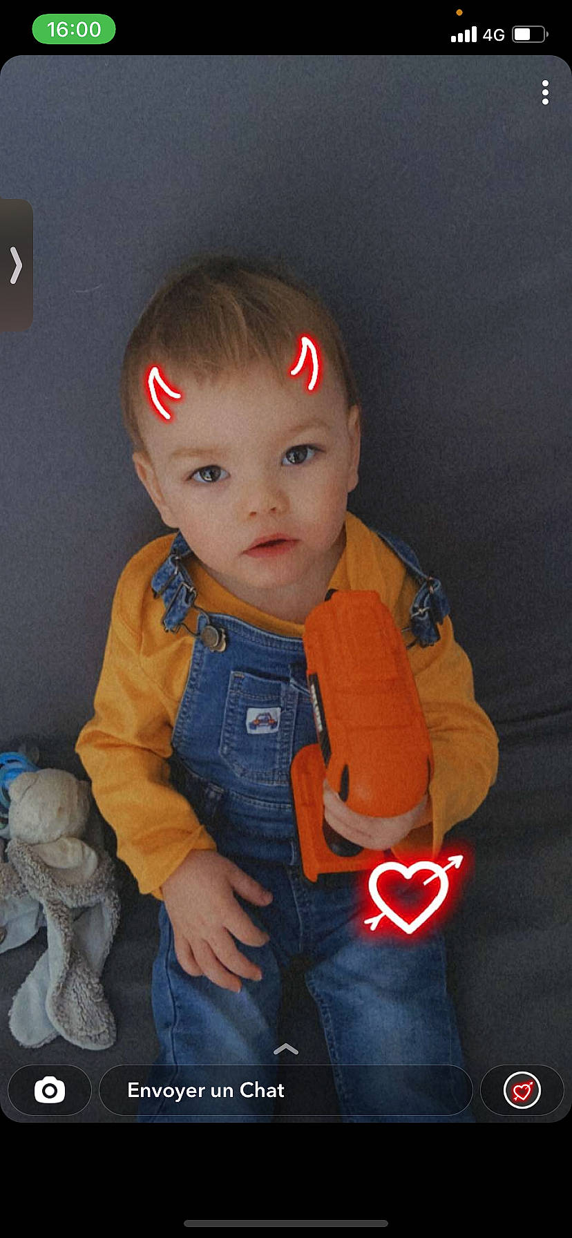Aïden a rejoint le concours — aidez-le/la à gagner de superbes lots ! baby, baby_toddler_clothing, cheek, chin, cool, eye, face, fun, hair, hairstyle, head, headgear, iris, jacket, nose, orange, person, skin, sleeve, standing