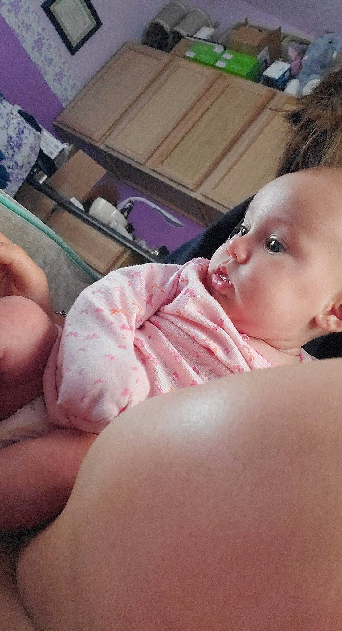 Cady is registered to the contest to win money with this photo: baby, birth, cheek, child, close_up, finger, flesh, hand, leg, mouth, person, skin, thumb, toddler