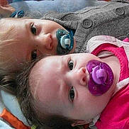 Lily participe au concours pour gagner de l'argent avec cette photo :