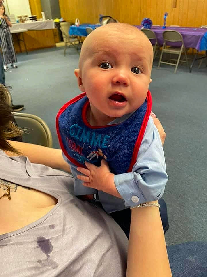 Alvin joined the competition — help win amazing prizes! baby, chair, child, event, flooring, fun, furniture, hairstyle, leisure, membranophone, person, recreation, room, sitting, smile, surprise, t_shirt, table, toddler, vertebrate