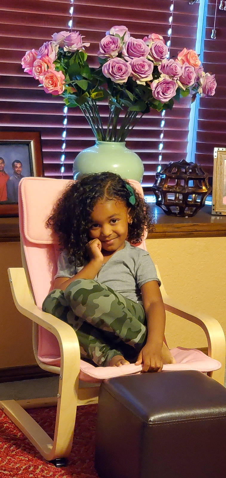 Khari joined the competition — help win amazing prizes! artificial_flower, blurred, bouquet, centrepiece, chair, comfort, cut_flowers, floral_design, floristry, flower_arranging, garden_roses, hairstyle, interior_design, joy, person, petal, pink, room, rose_family, rose_order