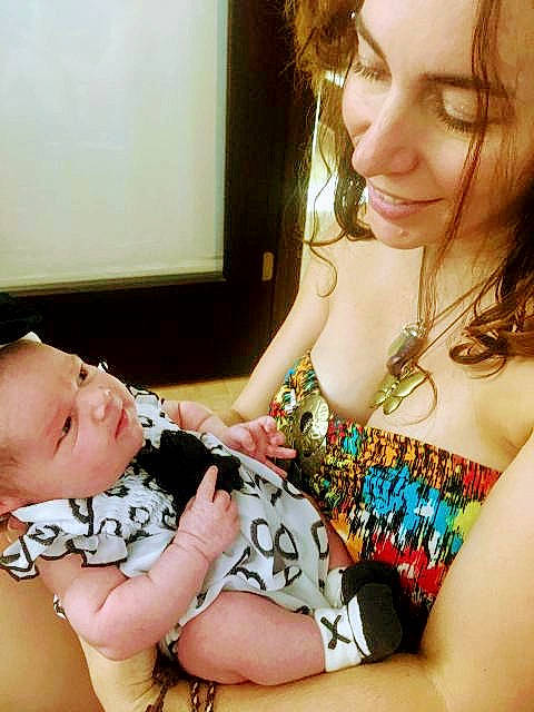 Ryah is registered to the contest to win money with this photo: baby, cheek, child, daughter, dress, ear, happy, joy, leg, mother, nose, person, play, sitting, thigh, toddler, trunk